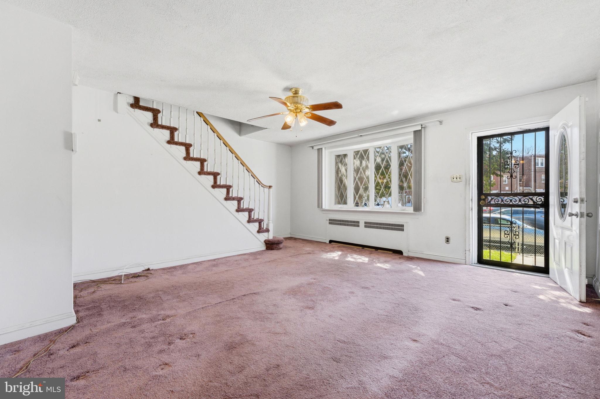 OXFORD CIRCLE - Residential