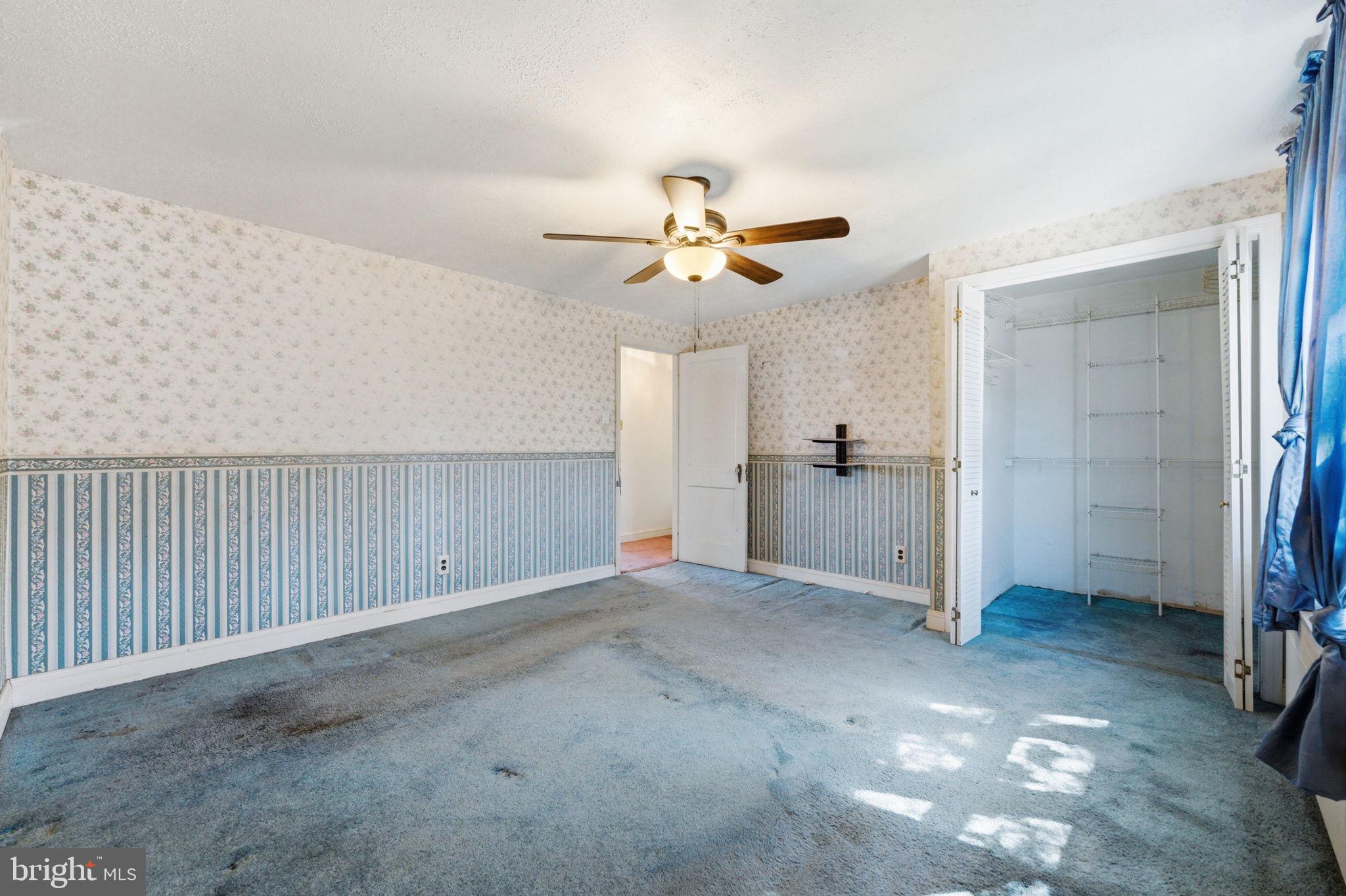 OXFORD CIRCLE - Residential