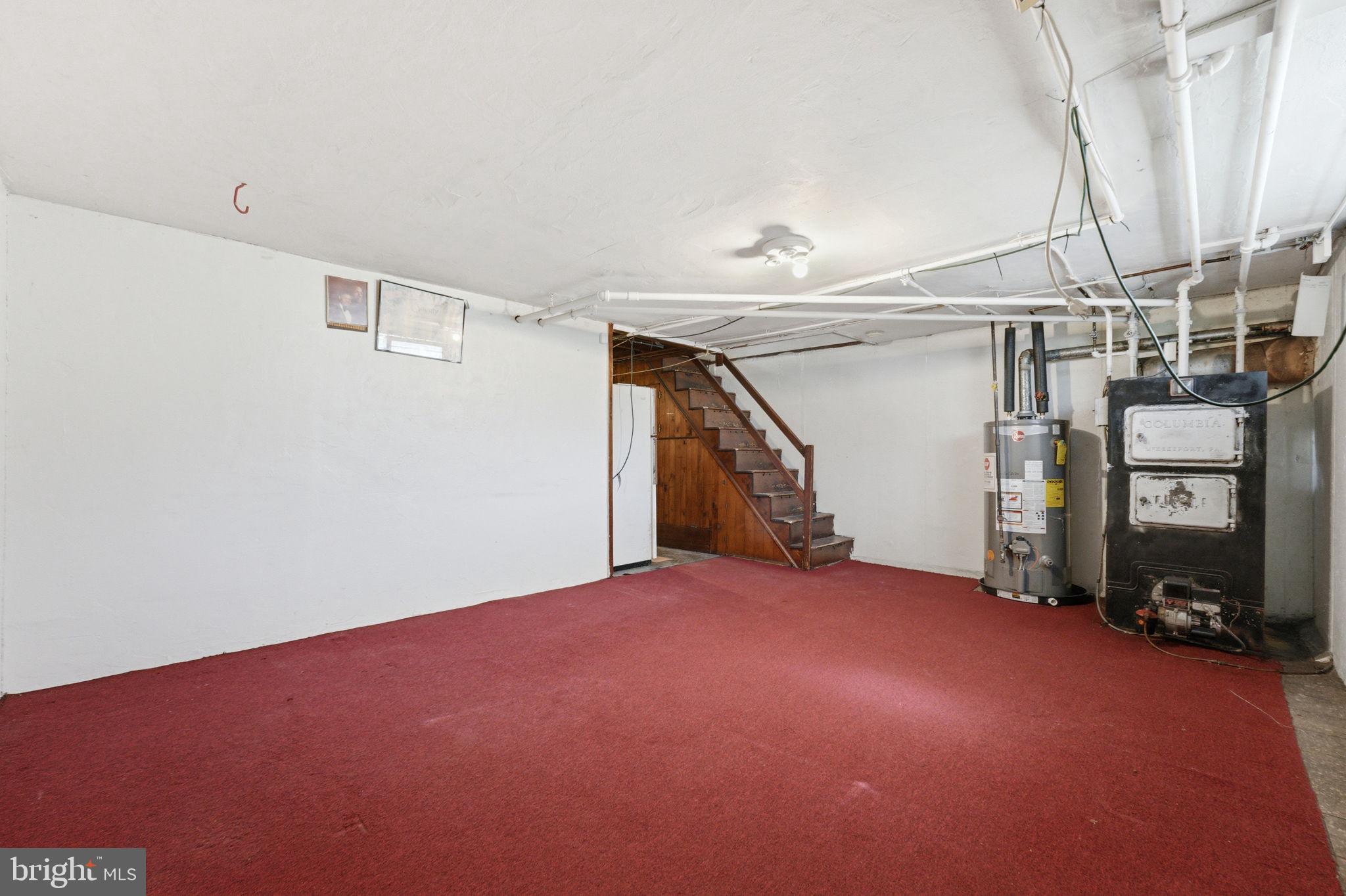 OXFORD CIRCLE - Residential