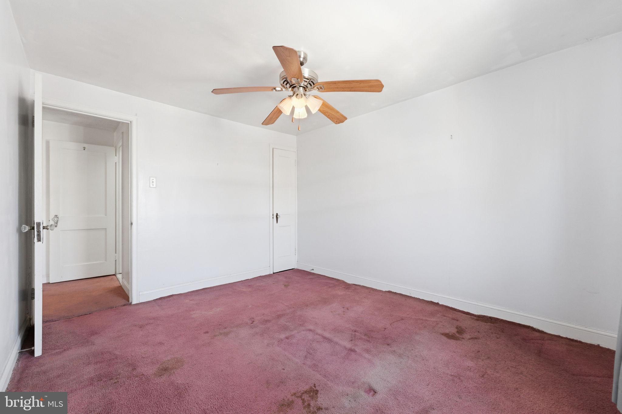 OXFORD CIRCLE - Residential