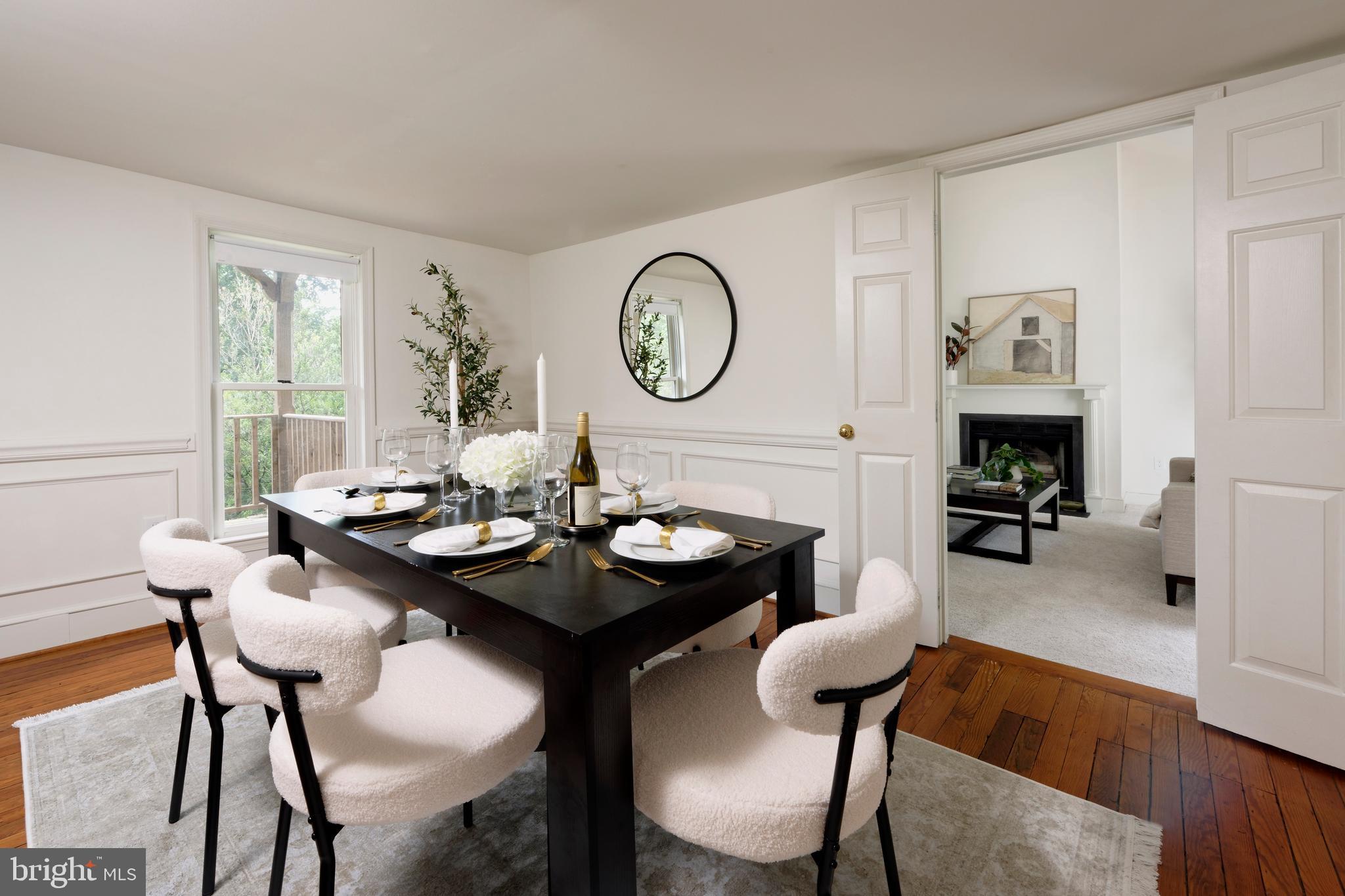 ROUND HILL - Residential