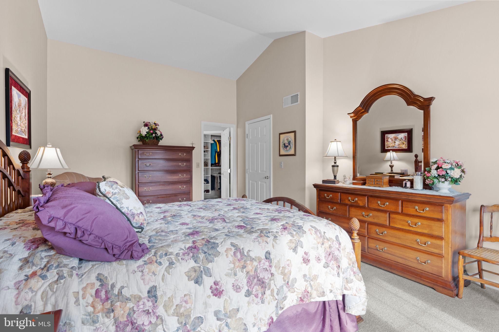 SILVER MEADOWS - Residential