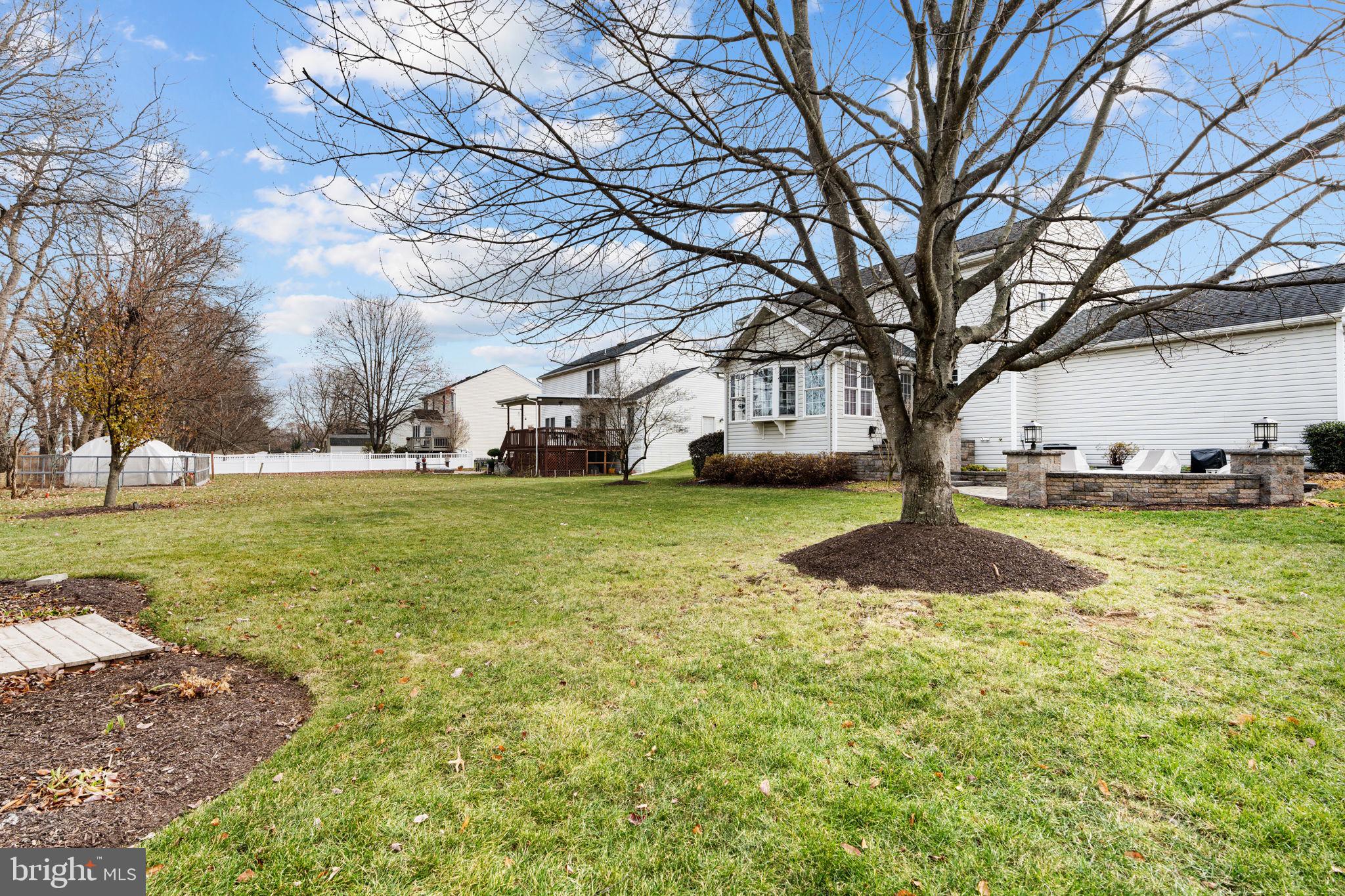 SILVER MEADOWS - Residential