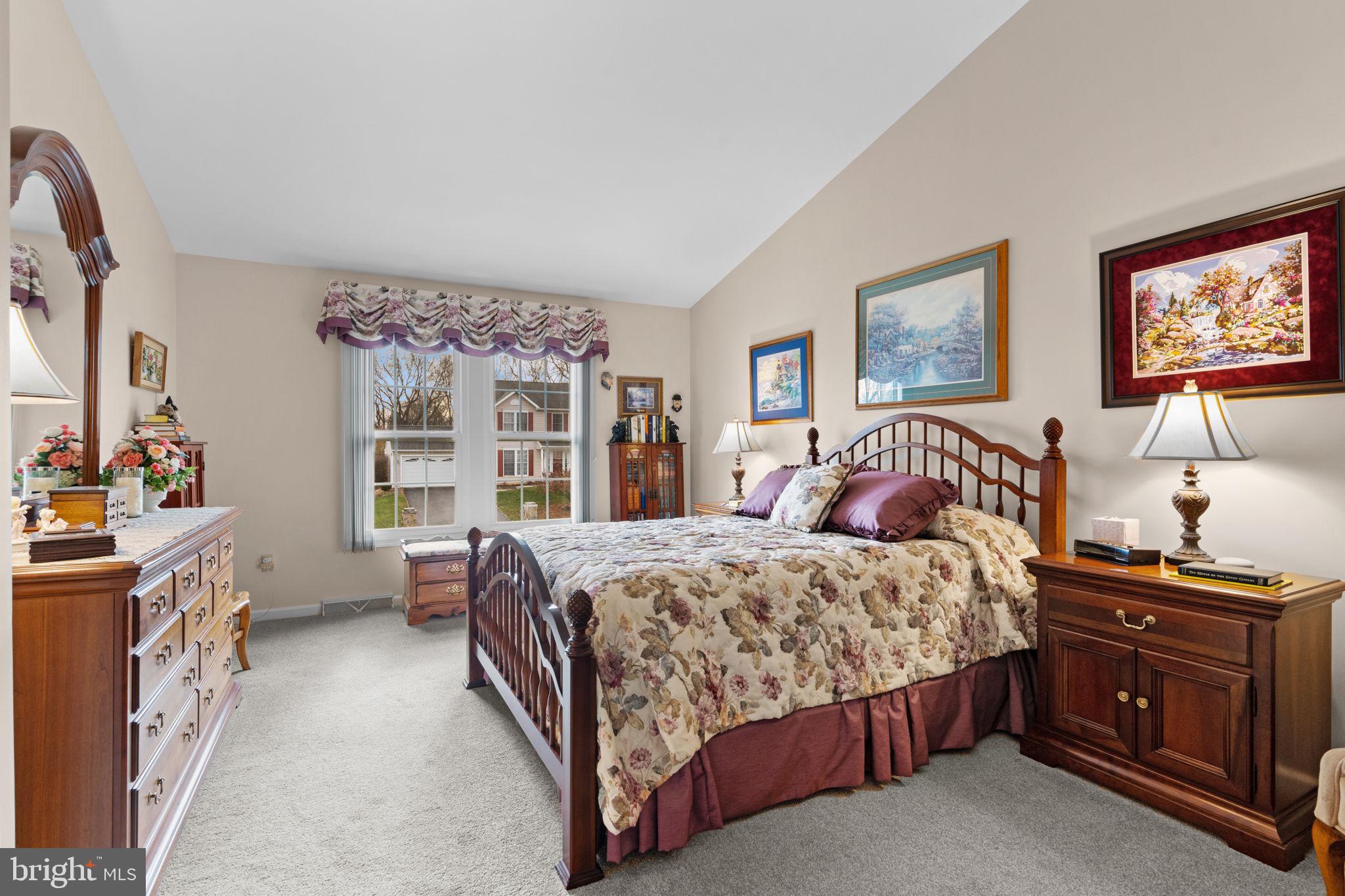 SILVER MEADOWS - Residential