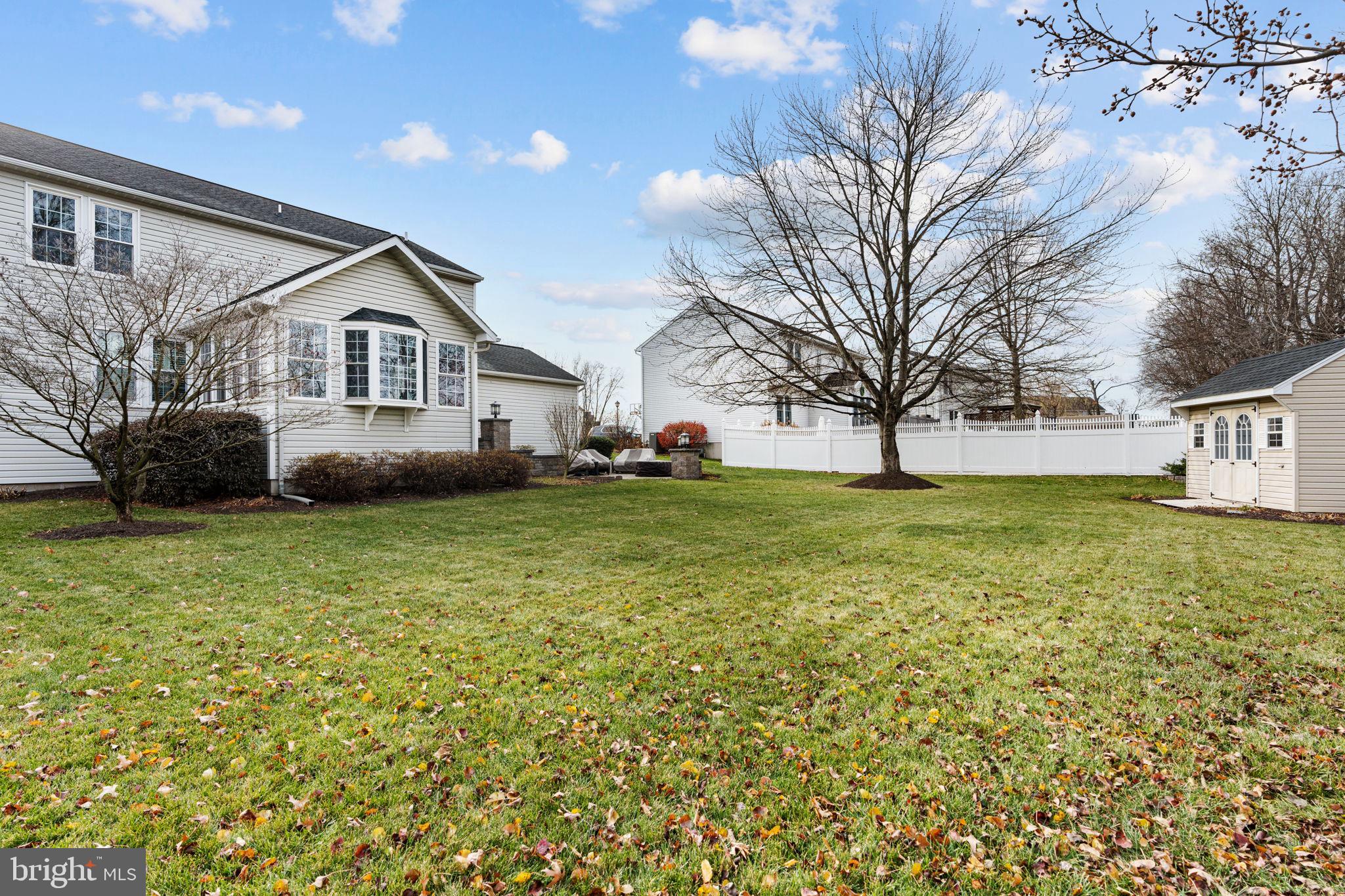 SILVER MEADOWS - Residential