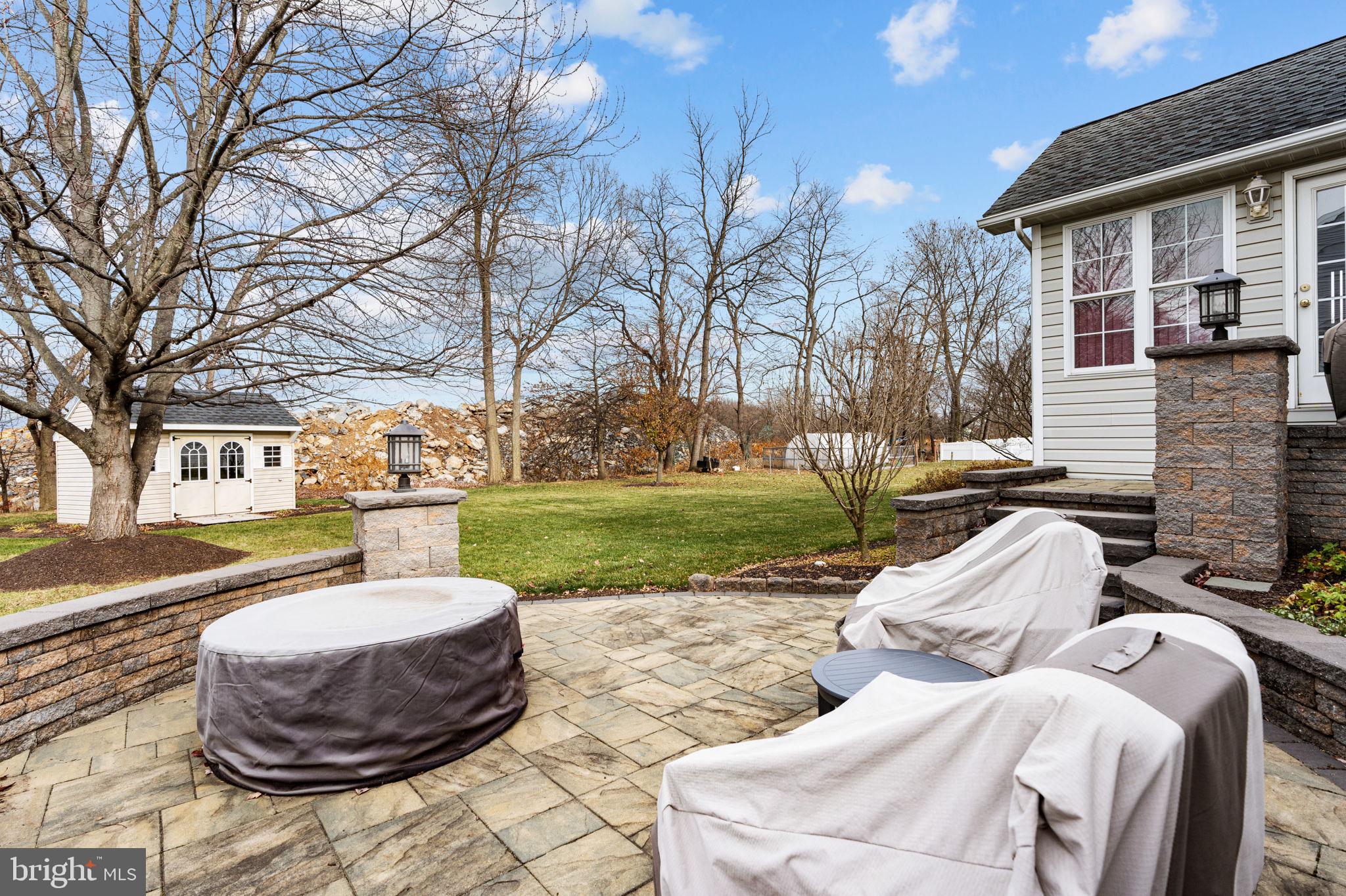 SILVER MEADOWS - Residential