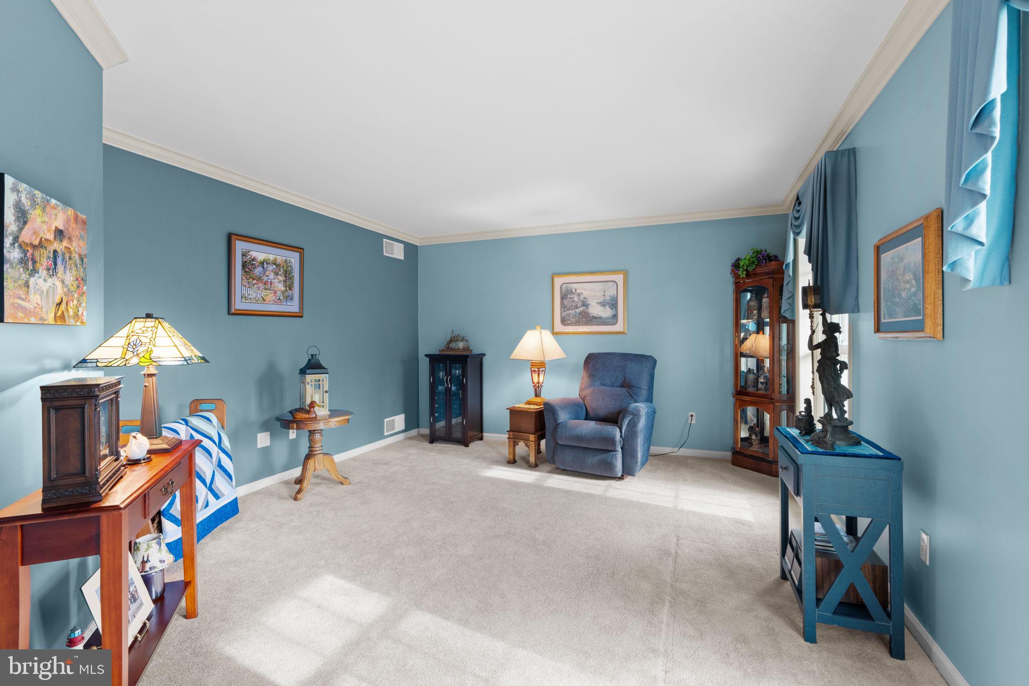 SILVER MEADOWS - Residential