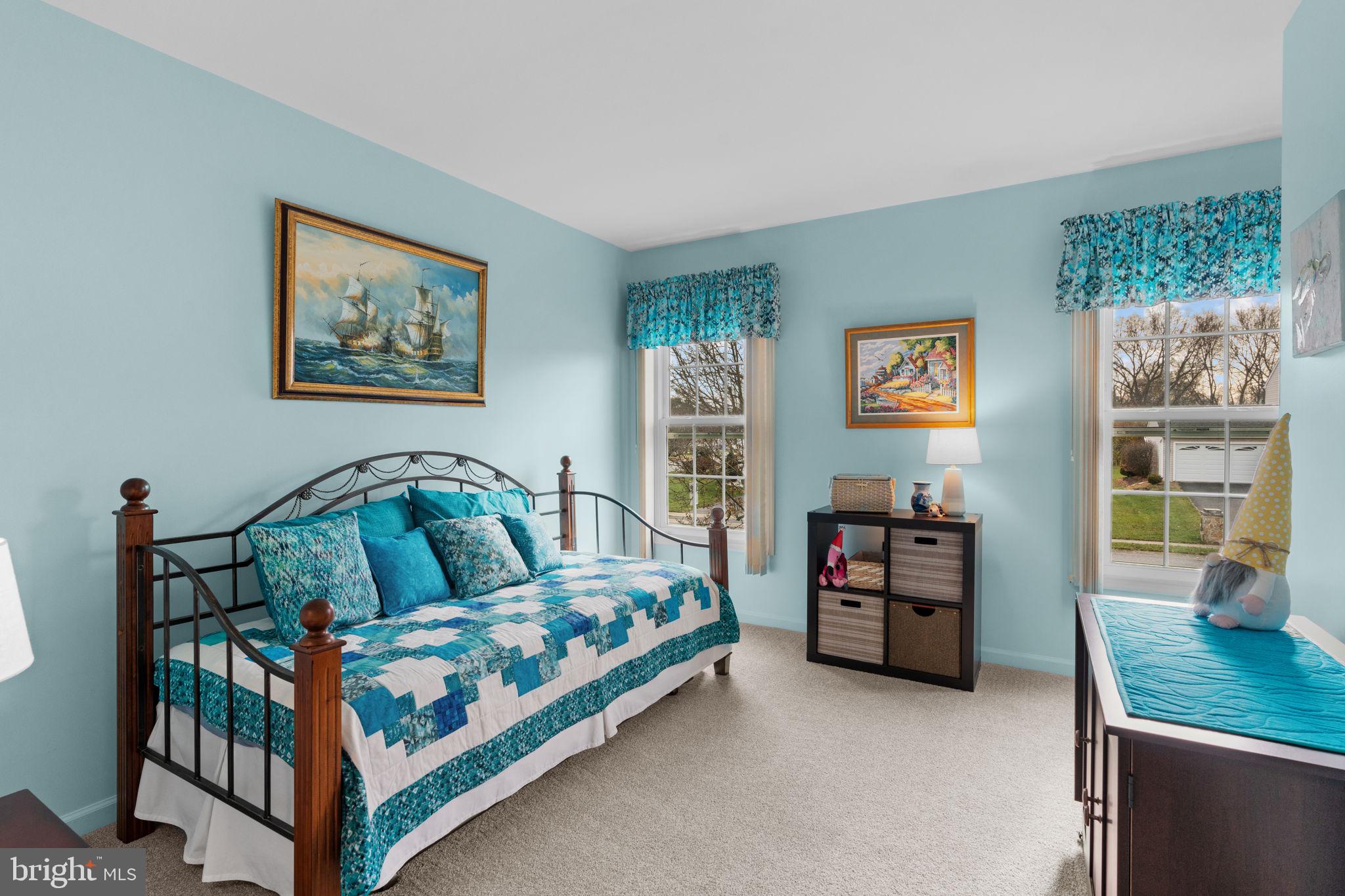 SILVER MEADOWS - Residential