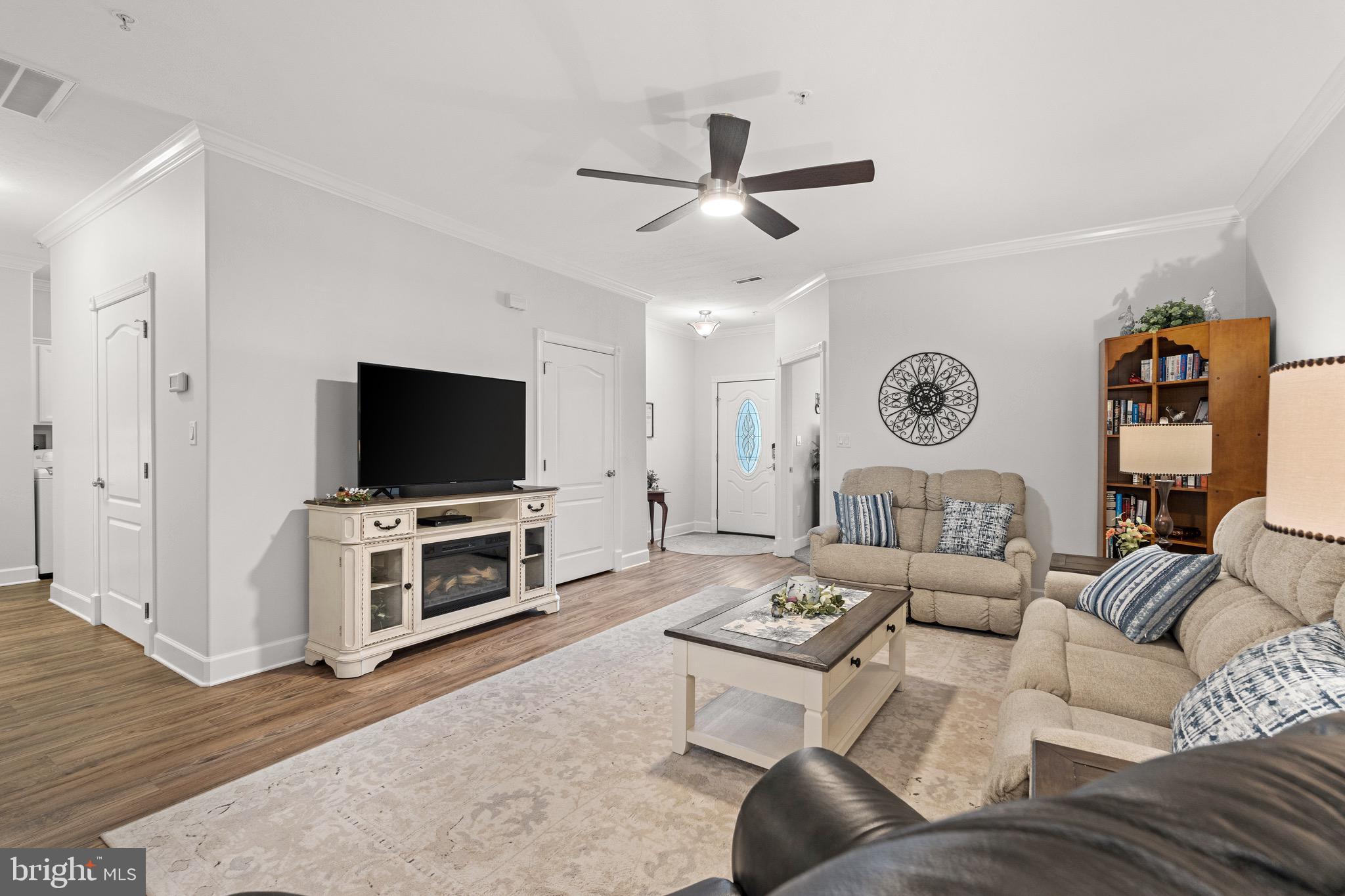 CORTLAND MANOR - Residential