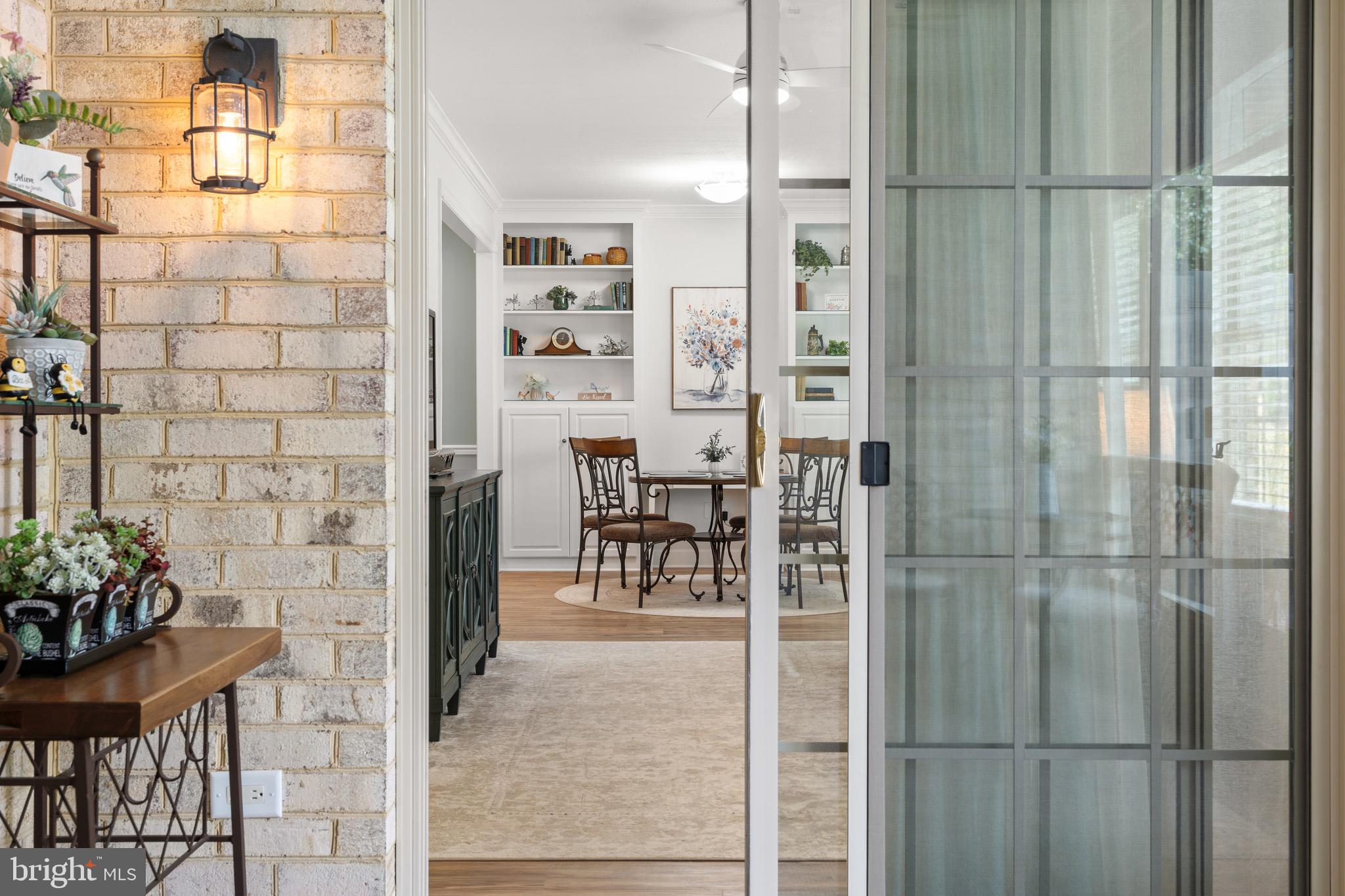 CORTLAND MANOR - Residential