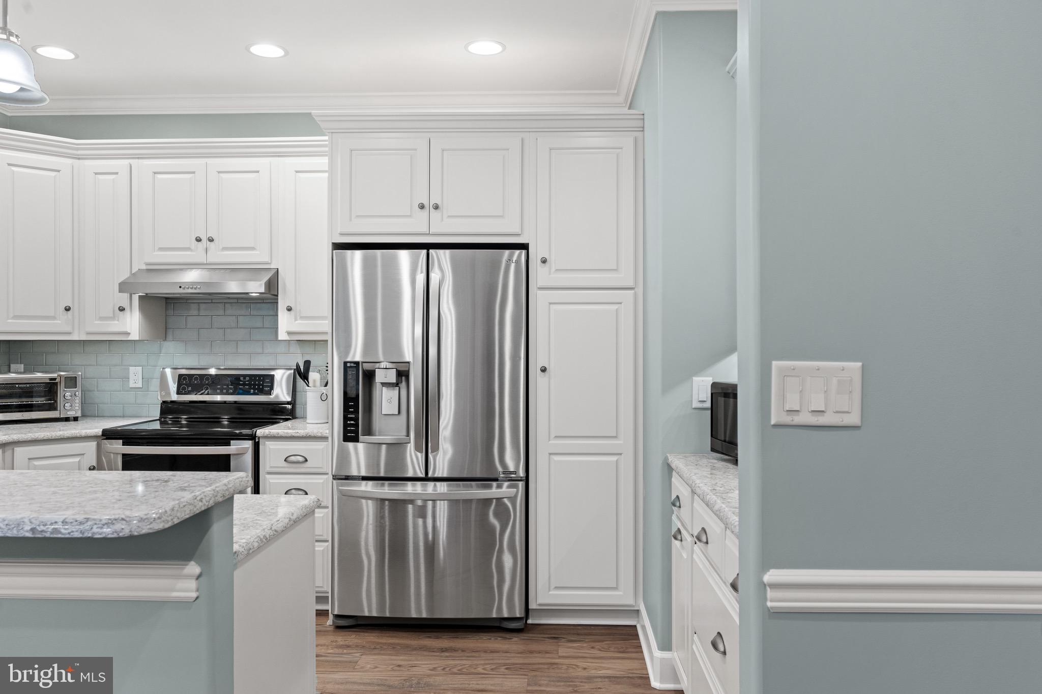 CORTLAND MANOR - Residential