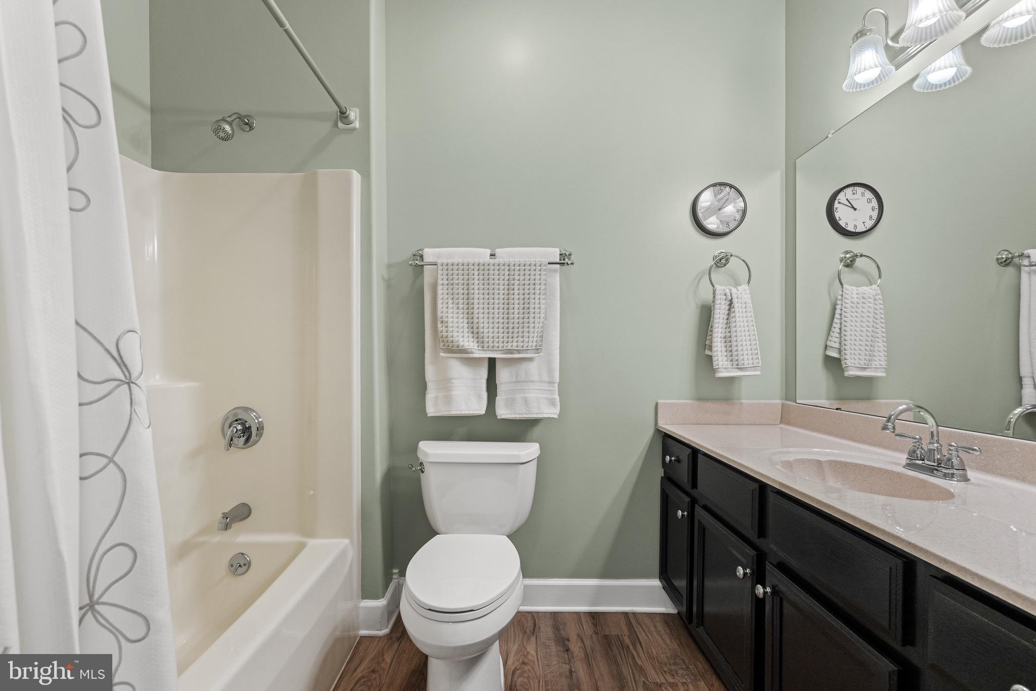 CORTLAND MANOR - Residential