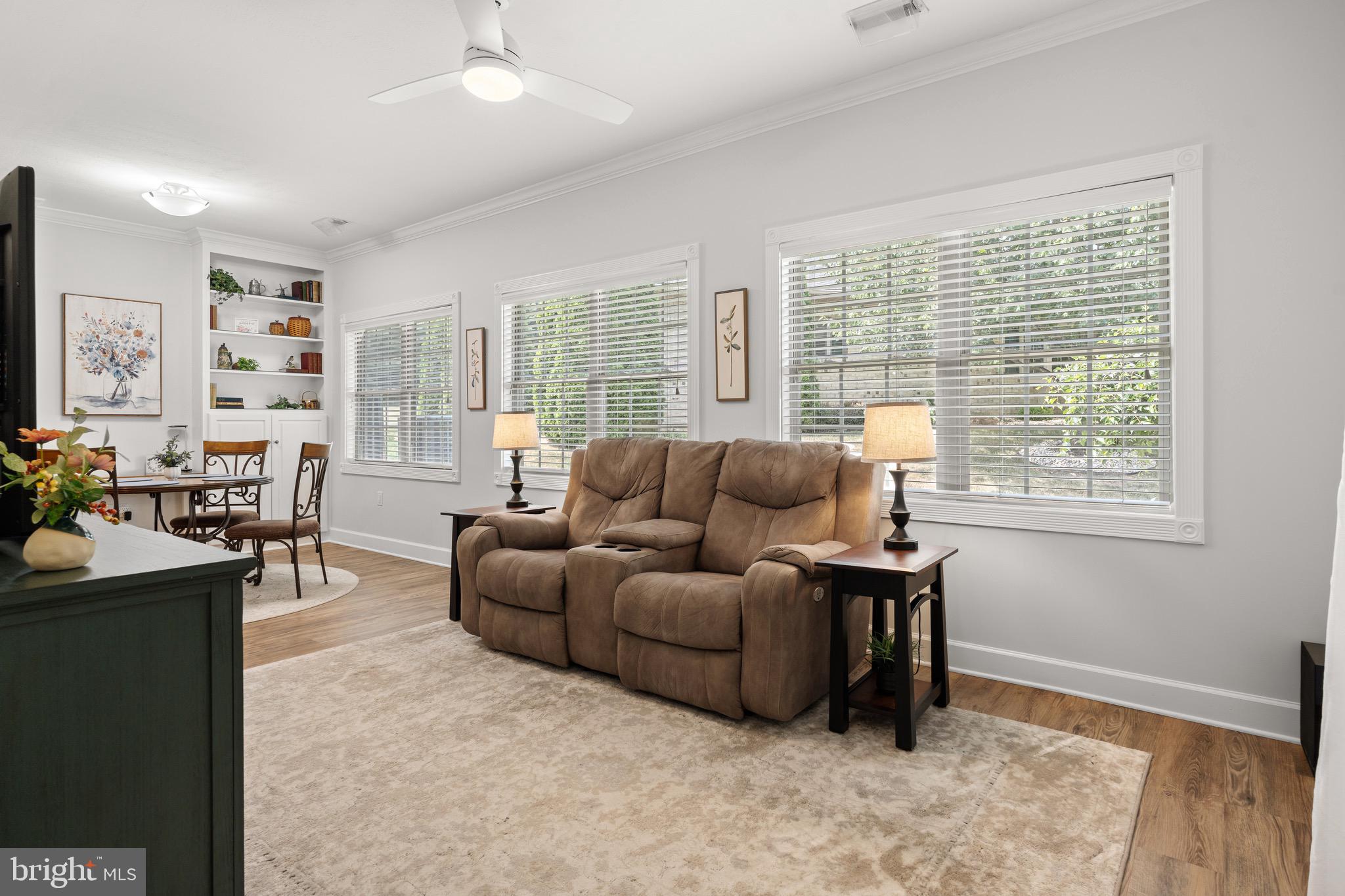 CORTLAND MANOR - Residential