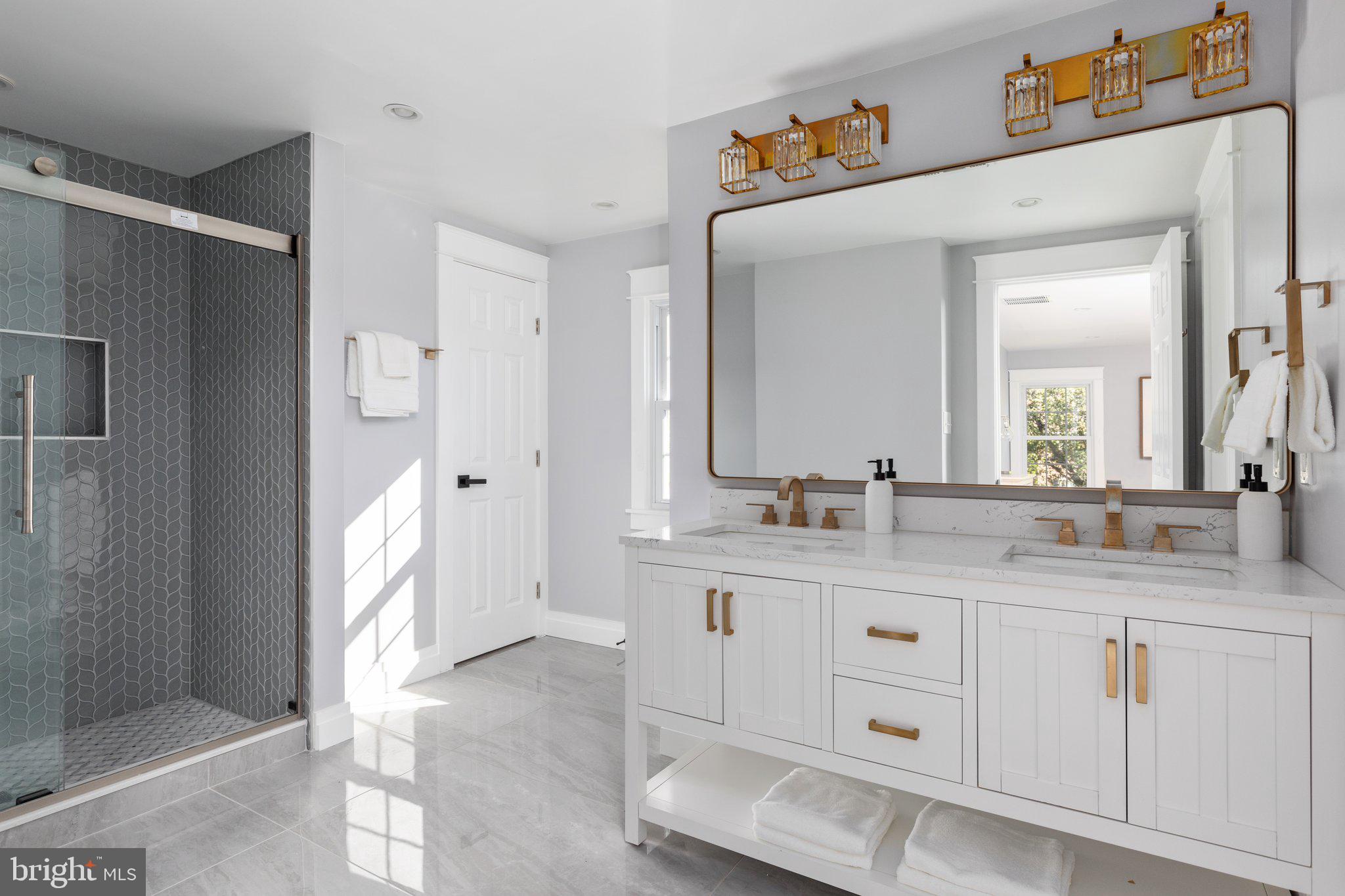 SEMINARY RIDGE - Residential