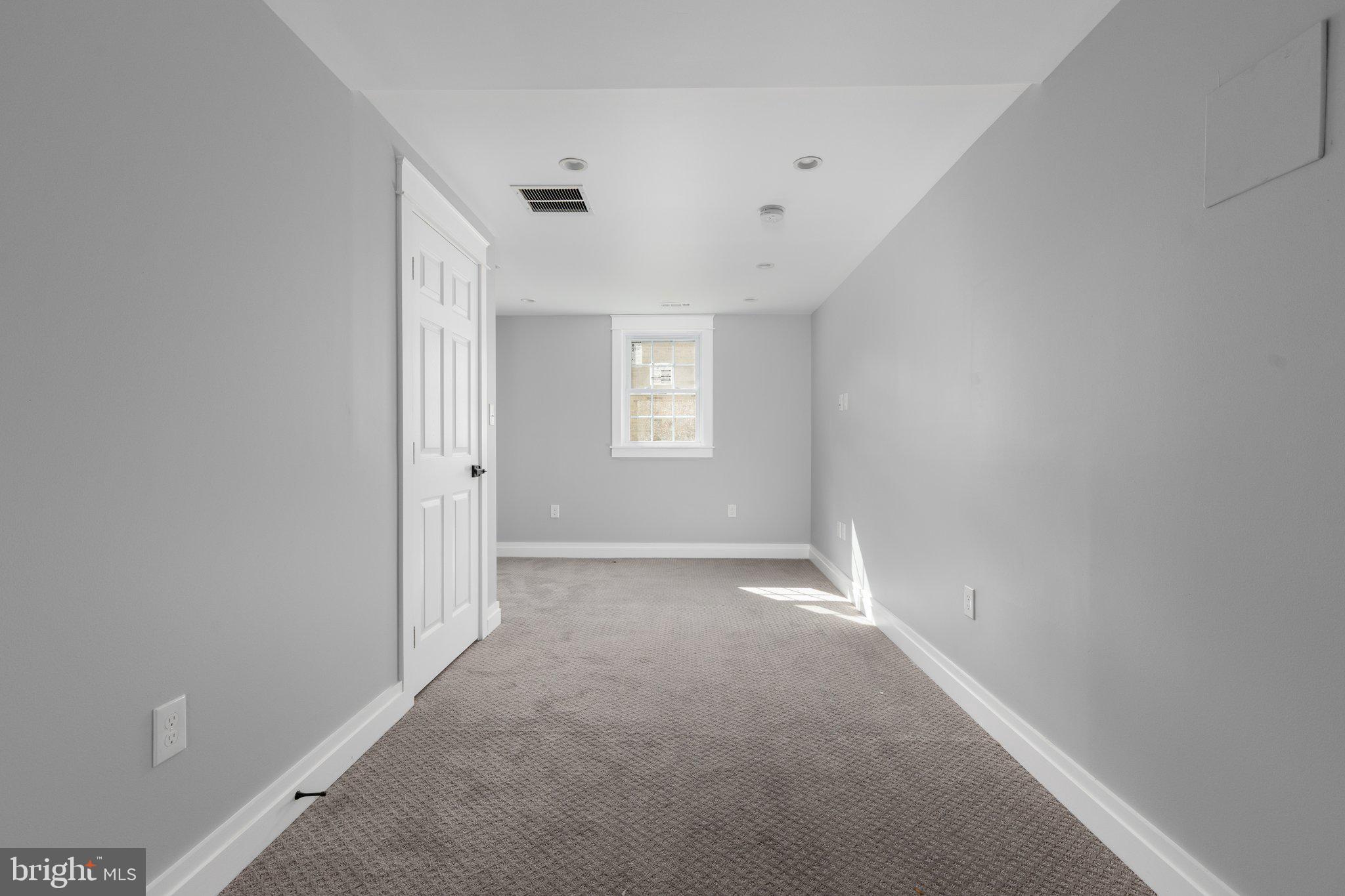 SEMINARY RIDGE - Residential