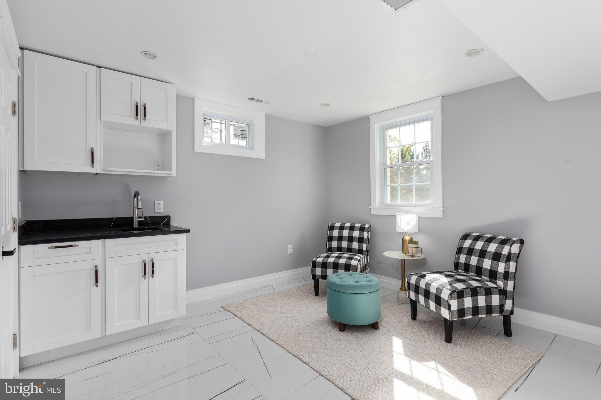 SEMINARY RIDGE - Residential