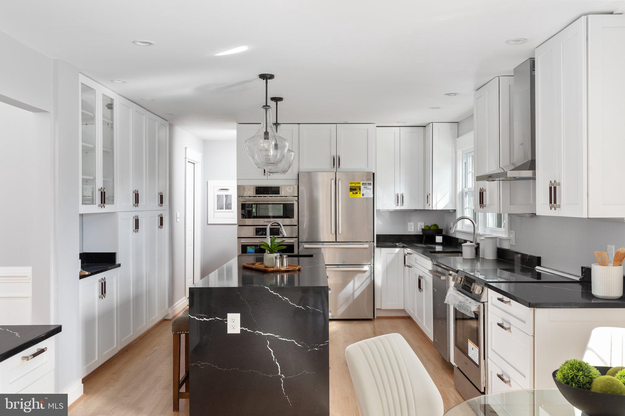 SEMINARY RIDGE - Residential