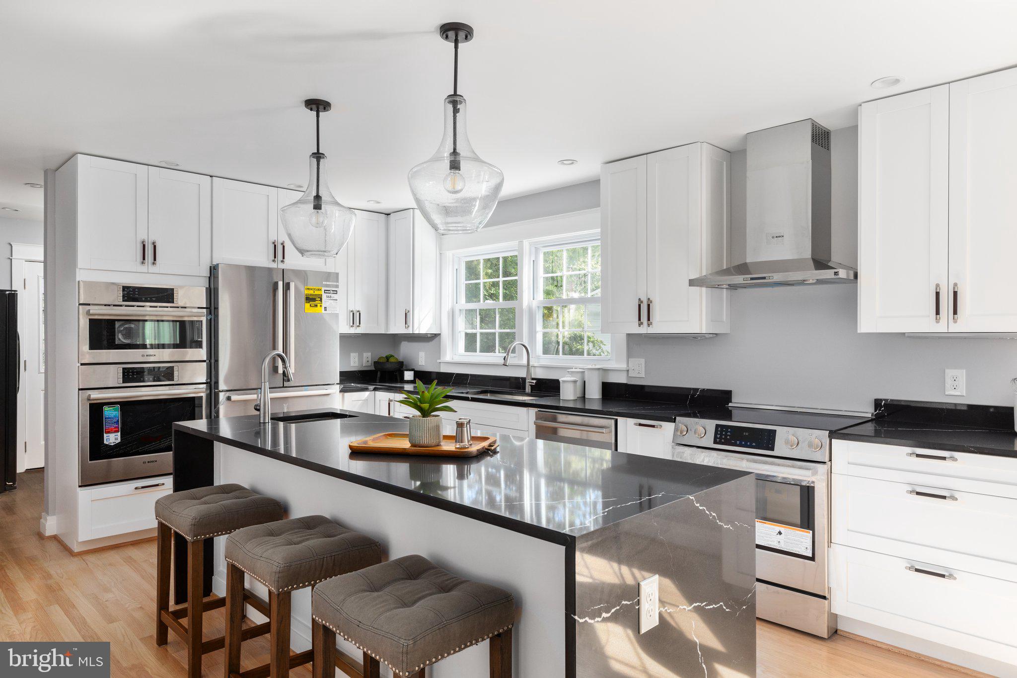 SEMINARY RIDGE - Residential