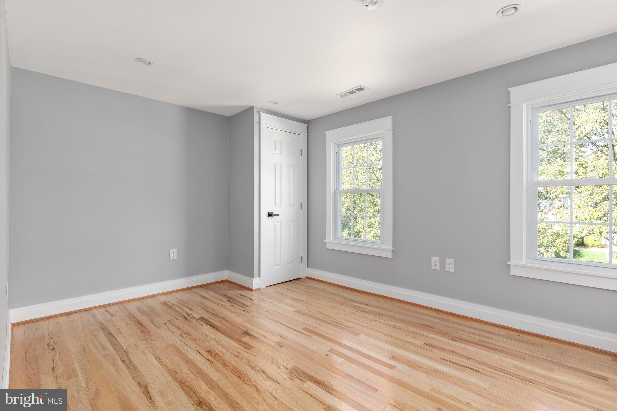 SEMINARY RIDGE - Residential