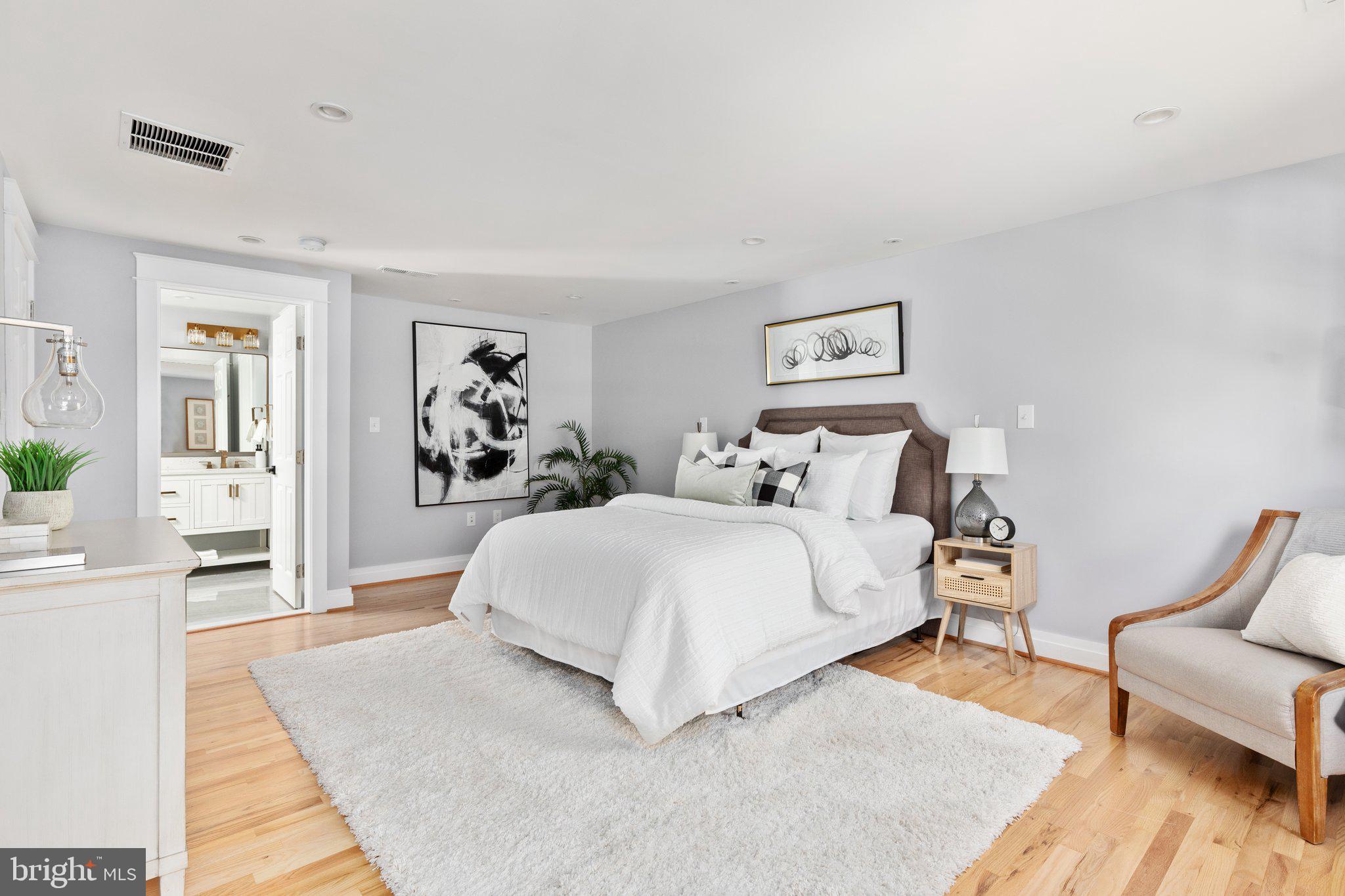 SEMINARY RIDGE - Residential