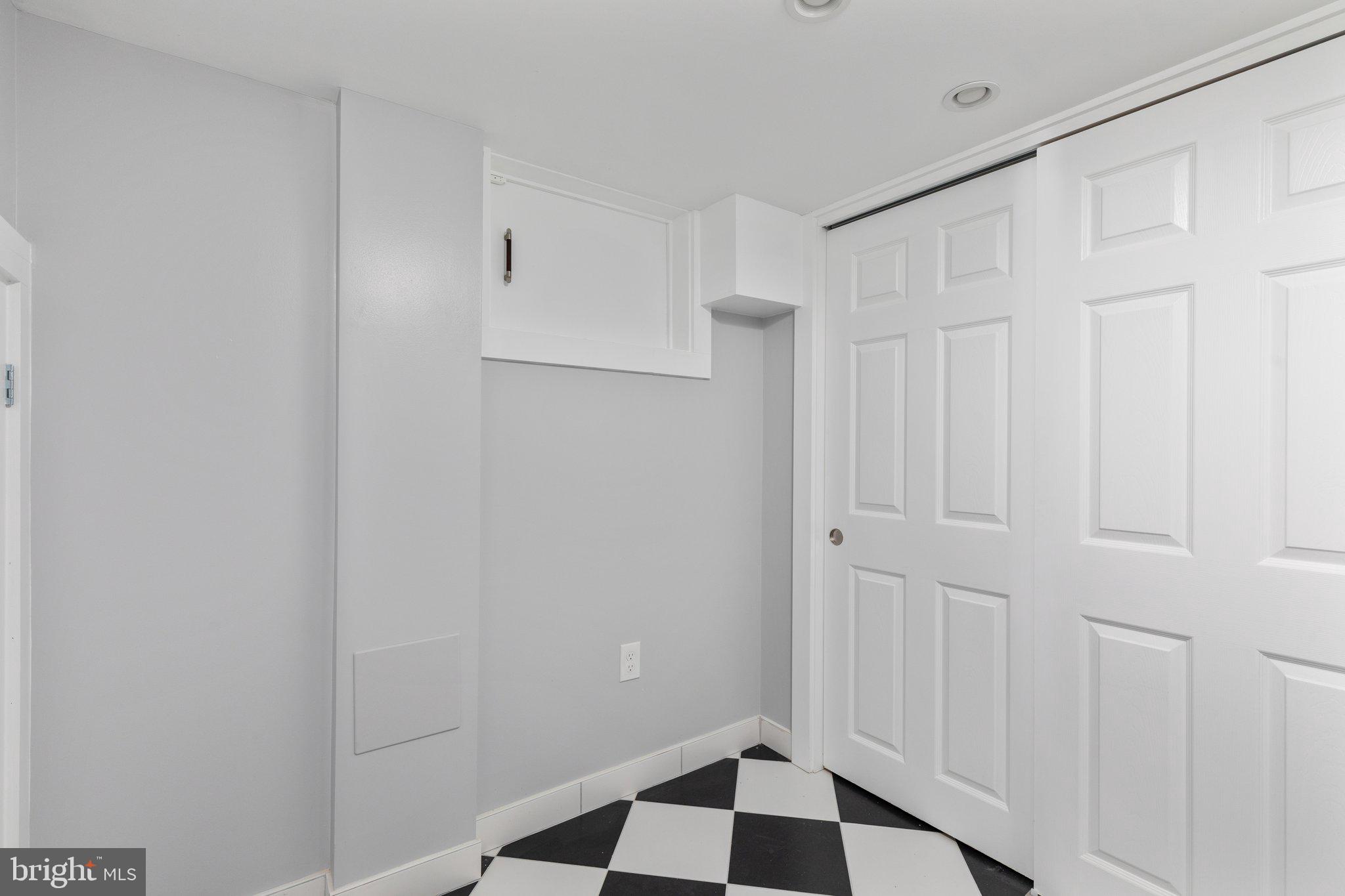 SEMINARY RIDGE - Residential