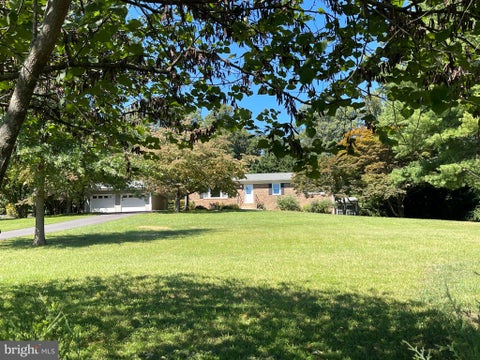 Photo of 4580 Akers Lane, WARRENTON, VA 20187 (MLS # VAFQ2023998)