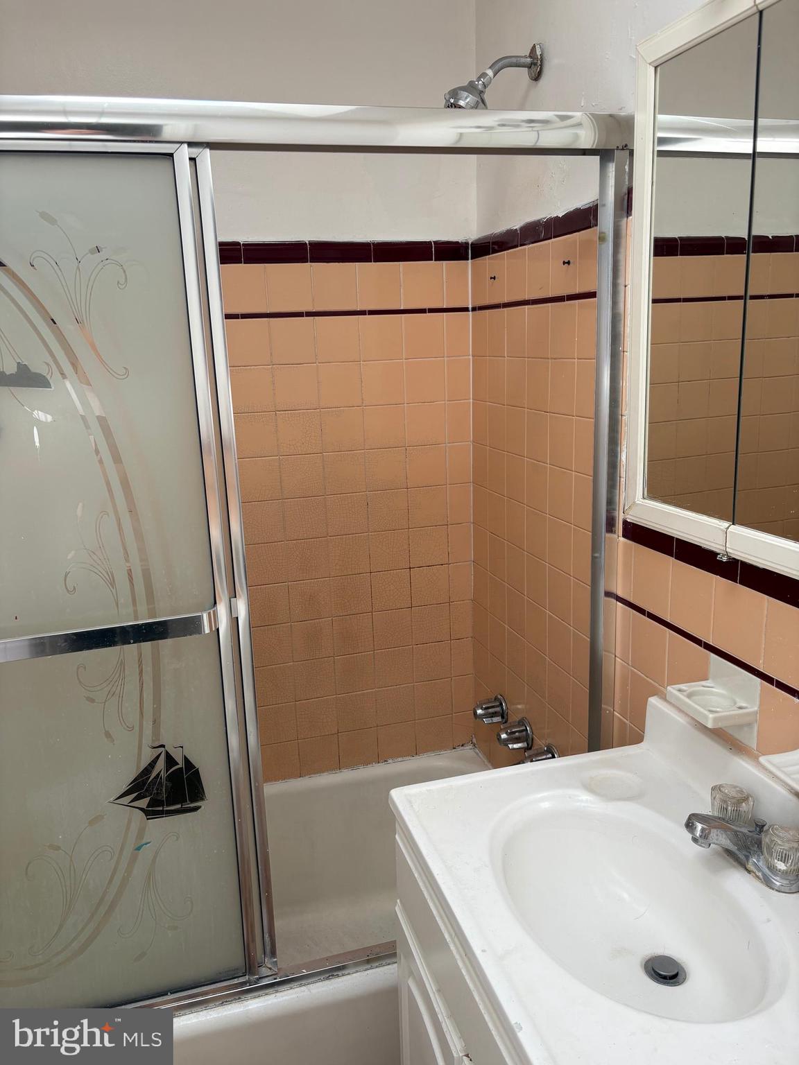 CASTOR GARDENS - Residential