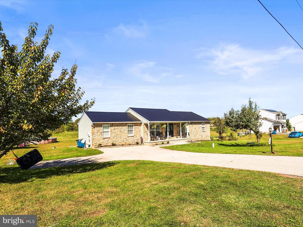Photo of 6813 Moul Road, THOMASVILLE, PA 17364 (MLS # PAYK2091416)
