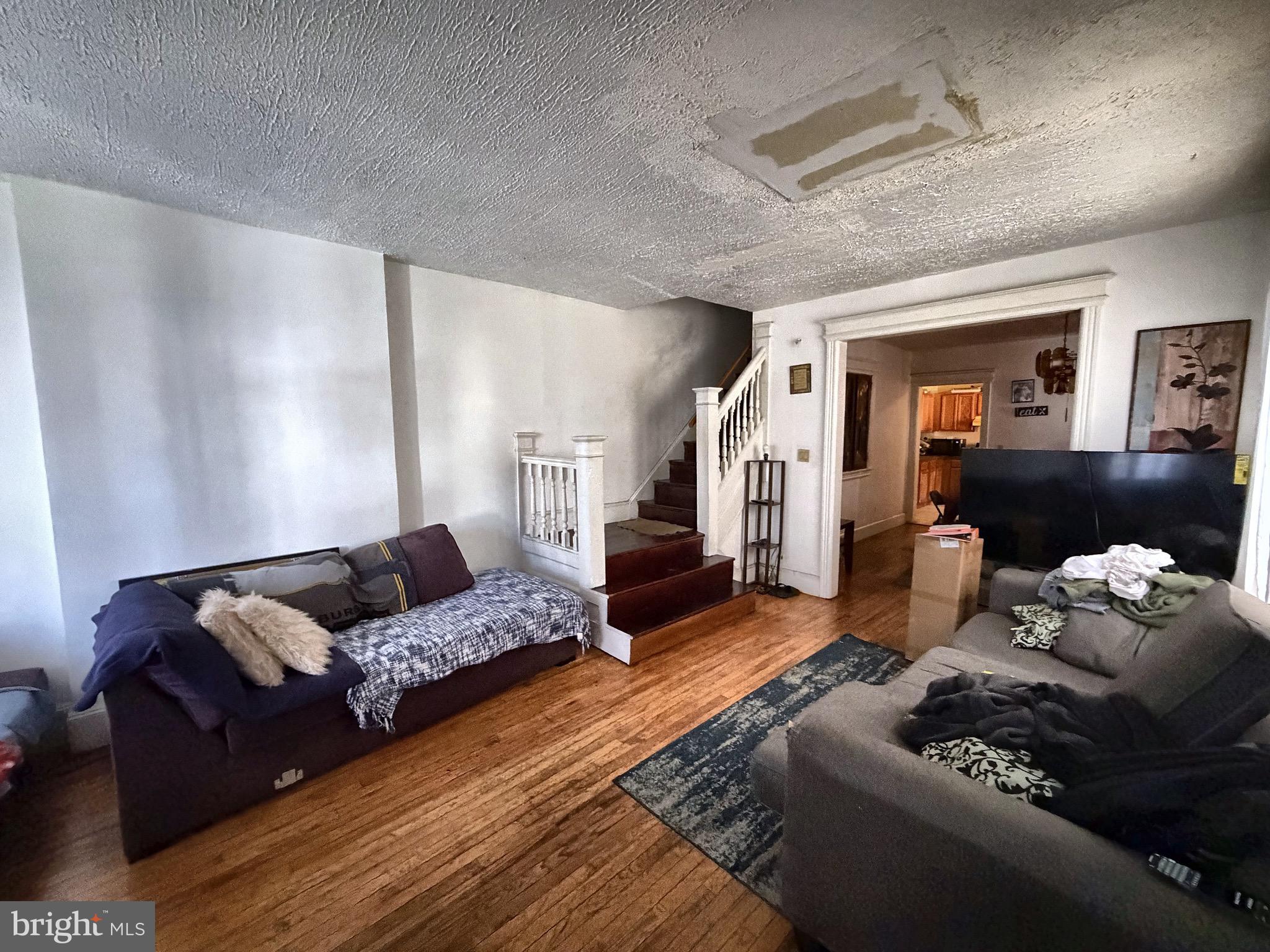 131 HOFFMAN AVENUE