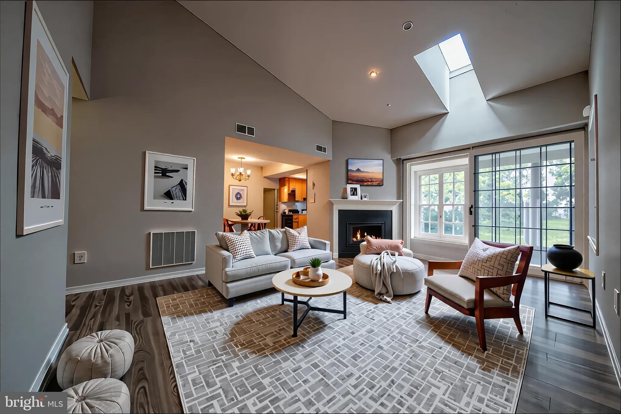 FOX CHAPEL - Residential