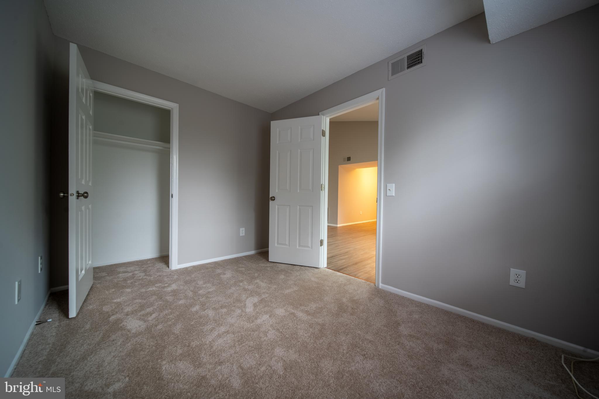 FOX CHAPEL - Residential