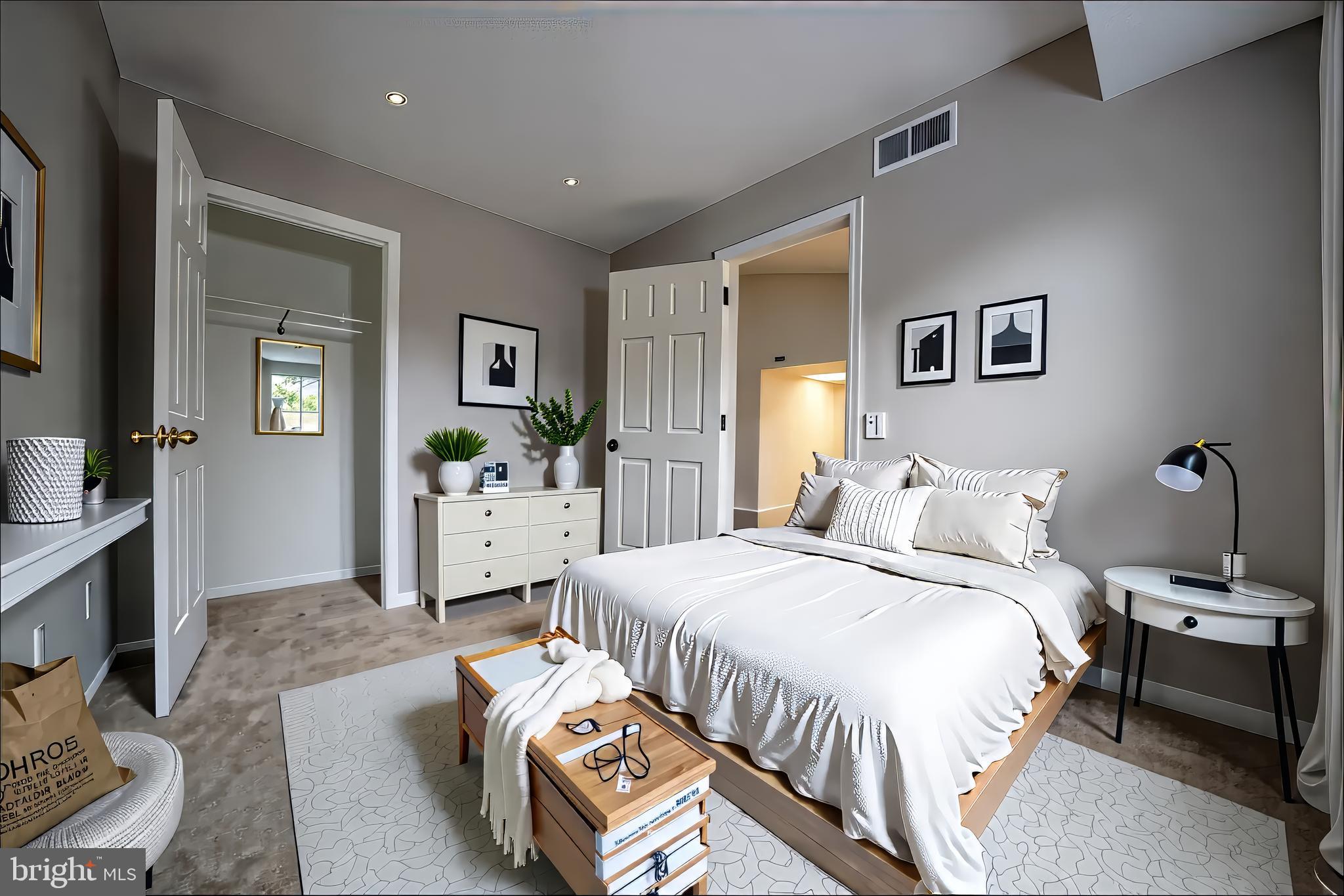 FOX CHAPEL - Residential