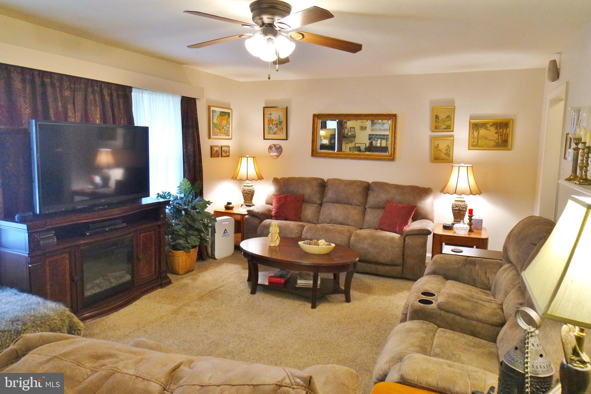 JOHNSTON WOODSTOCK - Residential