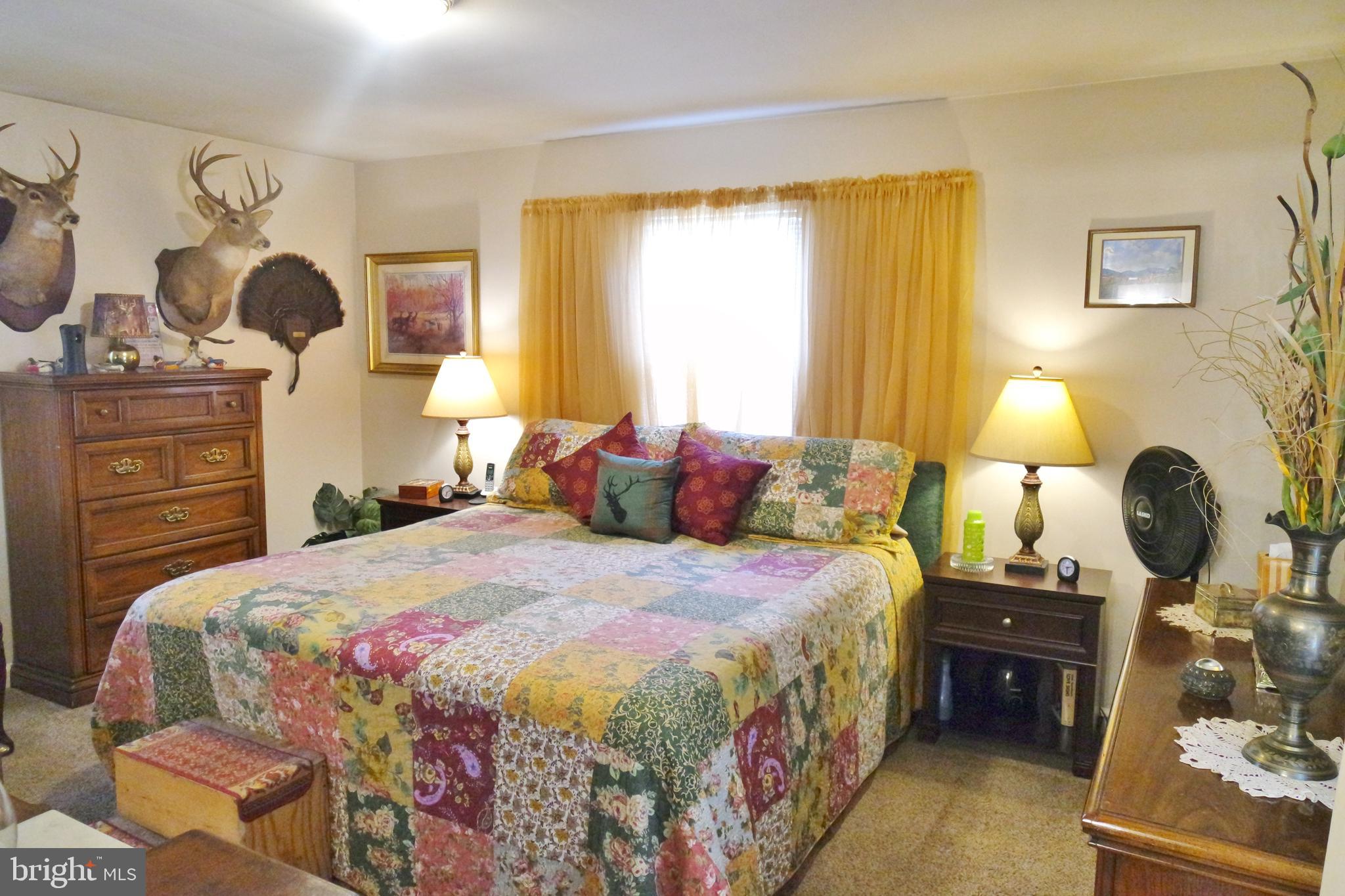 JOHNSTON WOODSTOCK - Residential