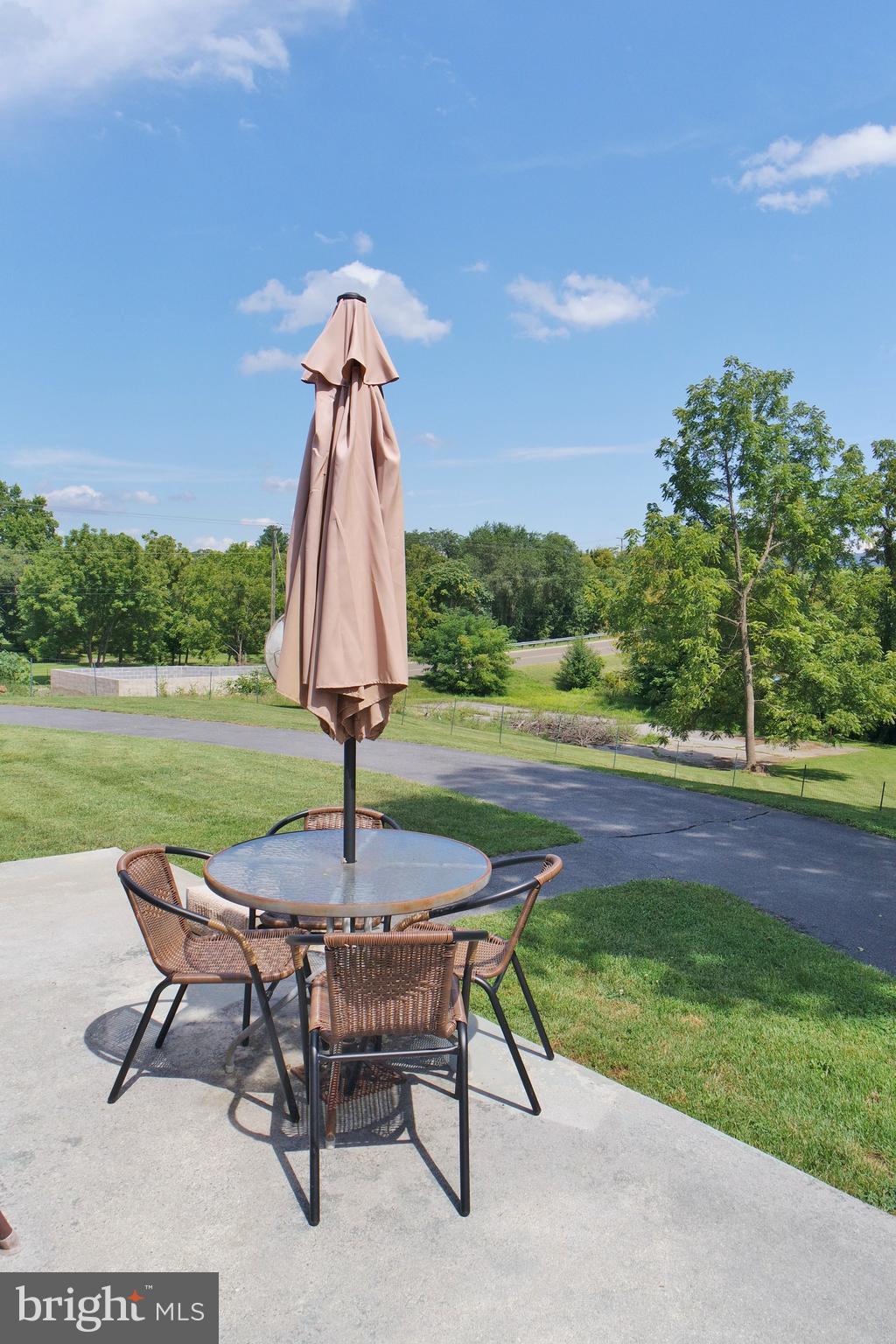 JOHNSTON WOODSTOCK - Residential