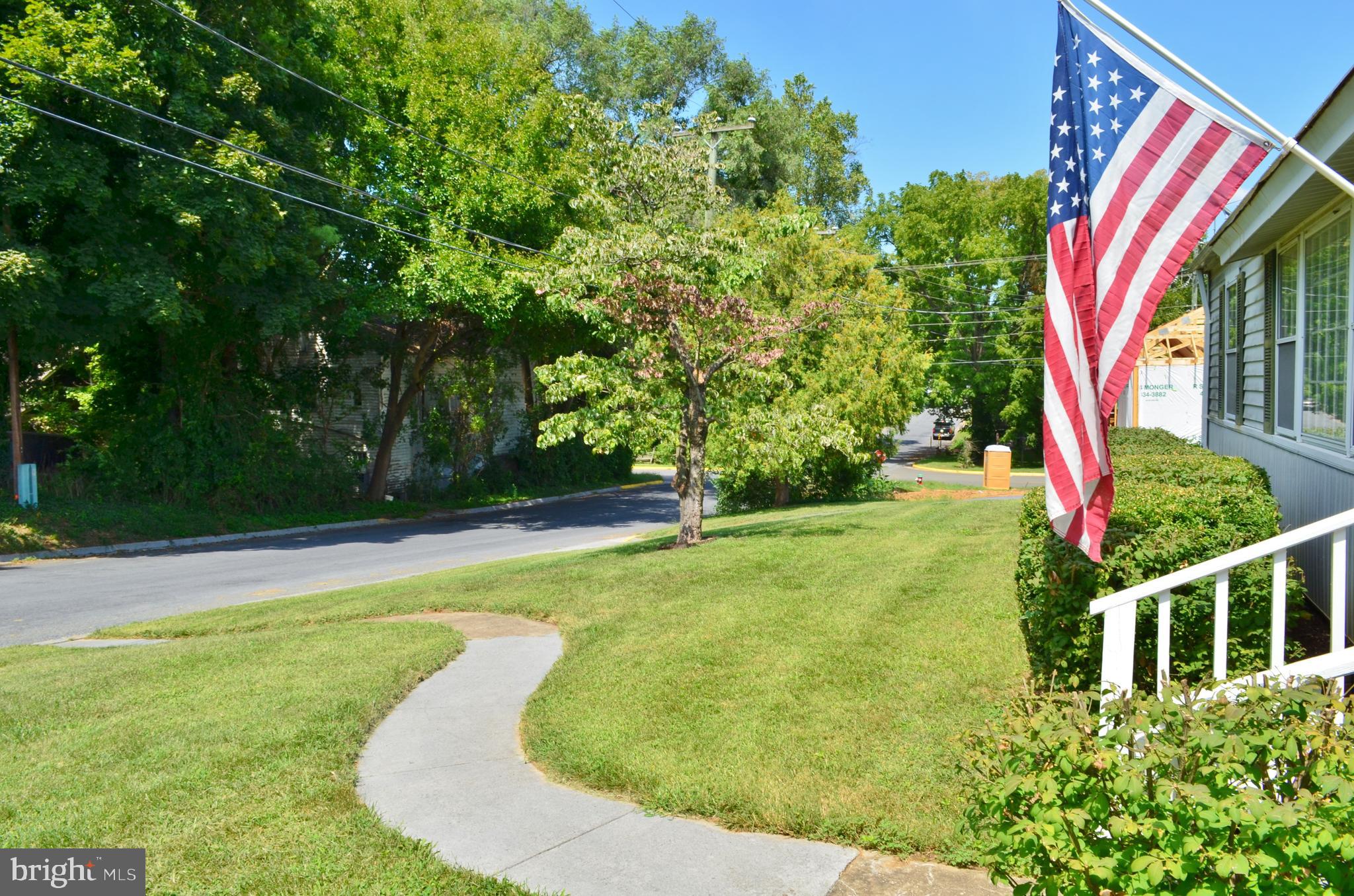 JOHNSTON WOODSTOCK - Residential