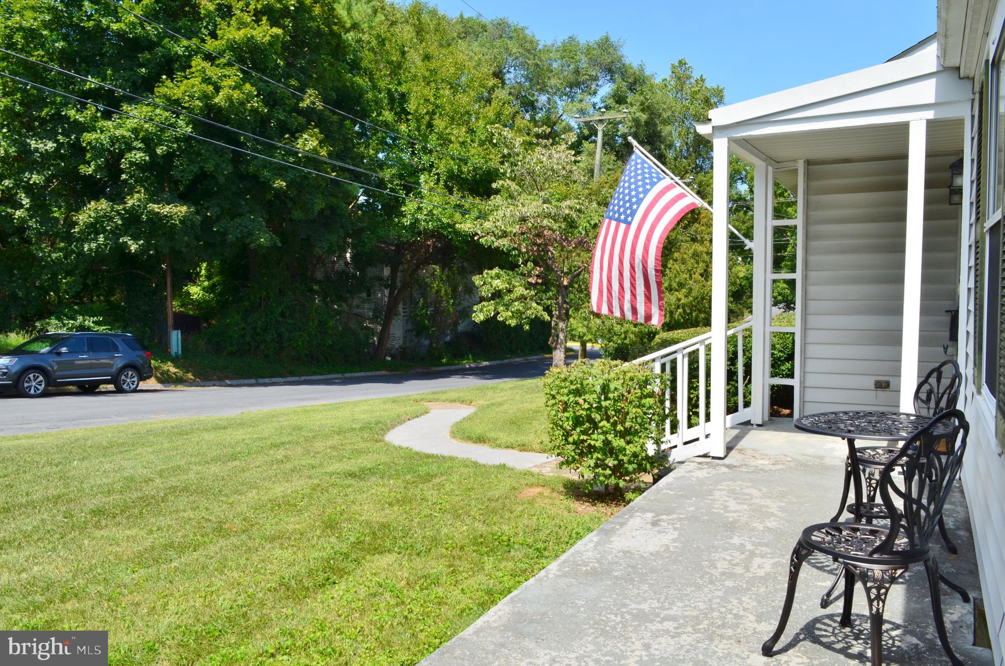 JOHNSTON WOODSTOCK - Residential