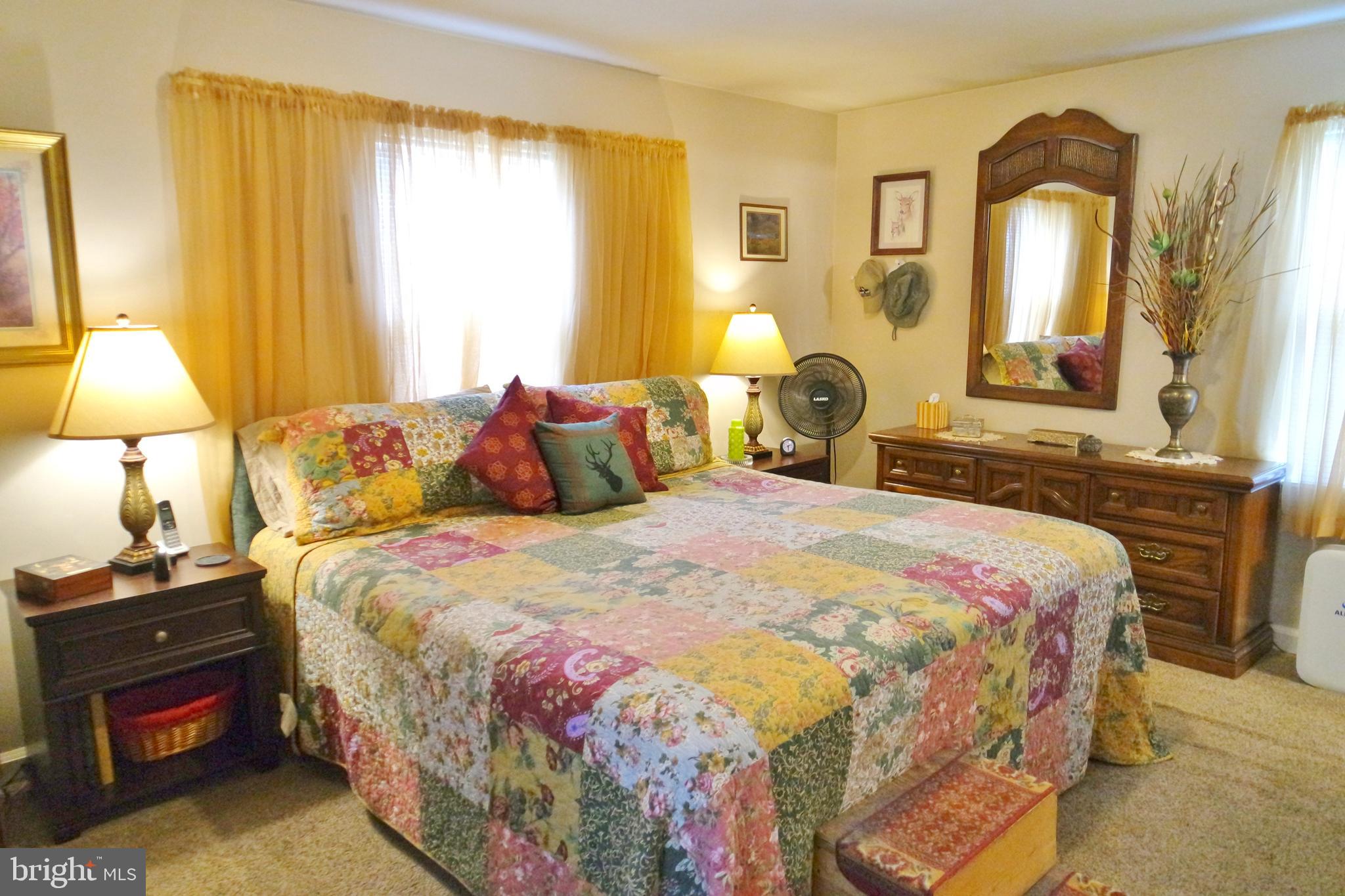 JOHNSTON WOODSTOCK - Residential