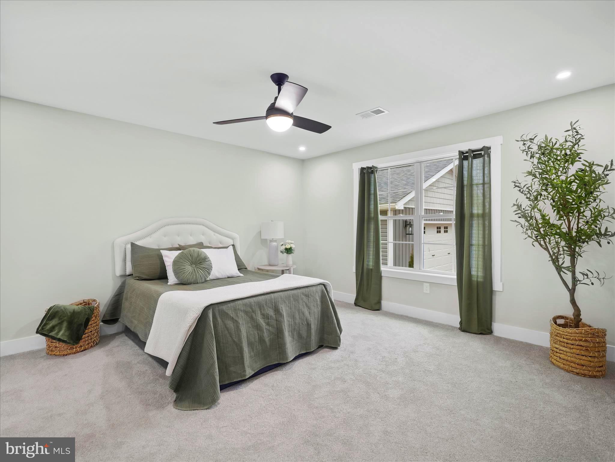 KEYES FERRY ACRES - Residential