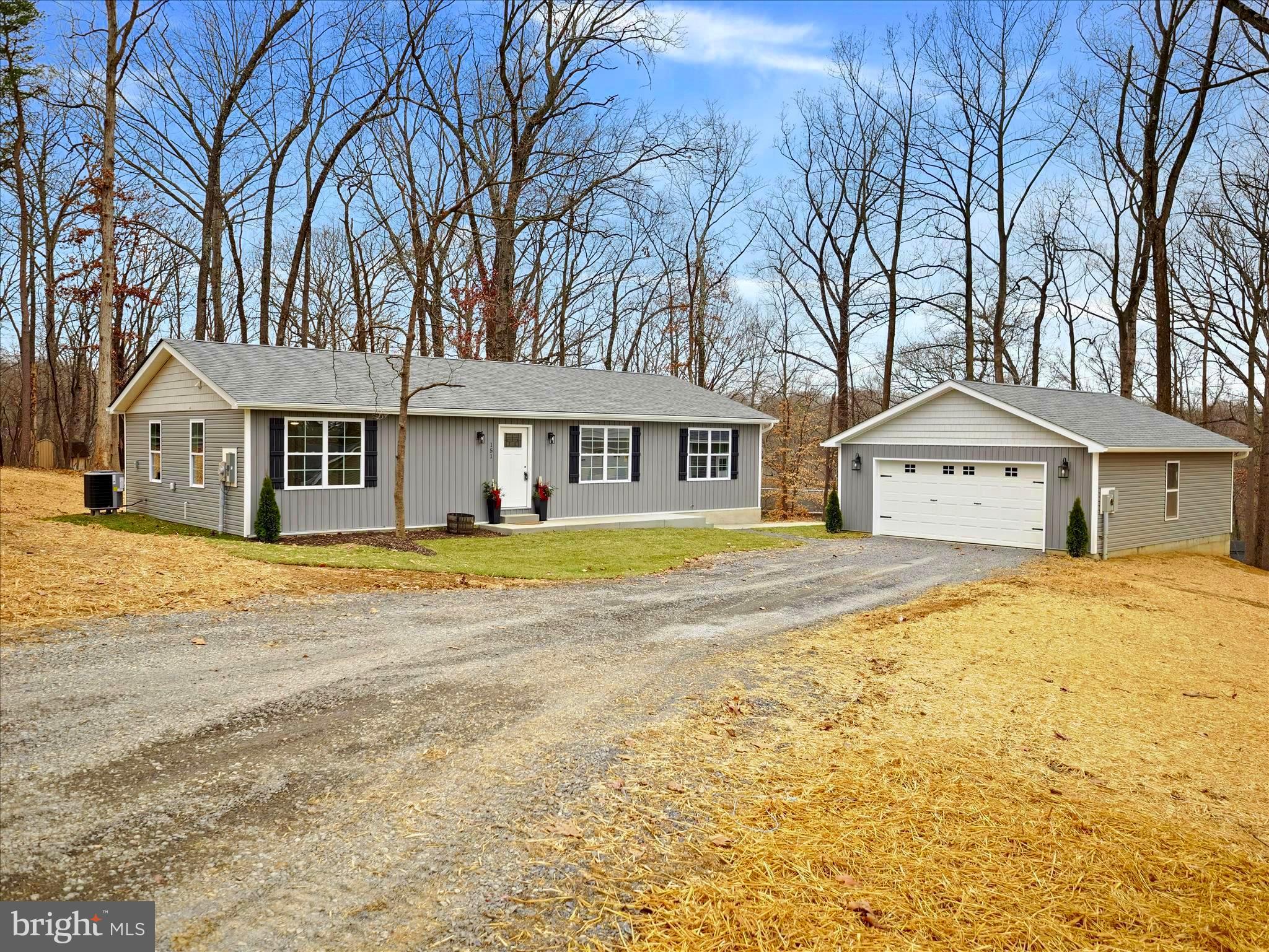 KEYES FERRY ACRES - Residential