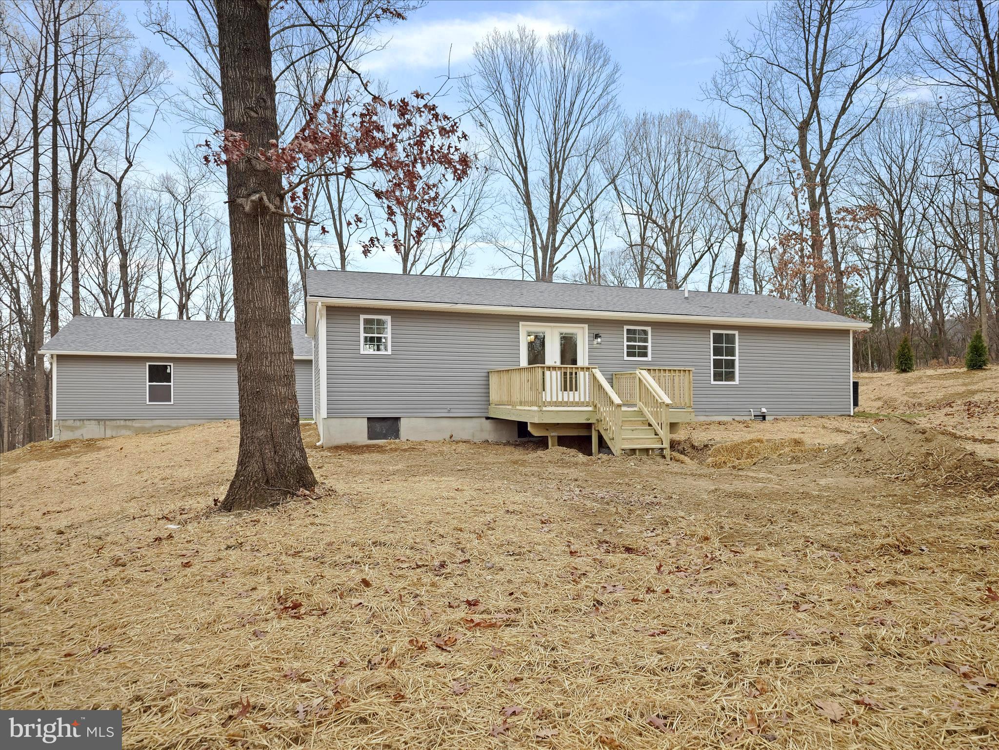 KEYES FERRY ACRES - Residential