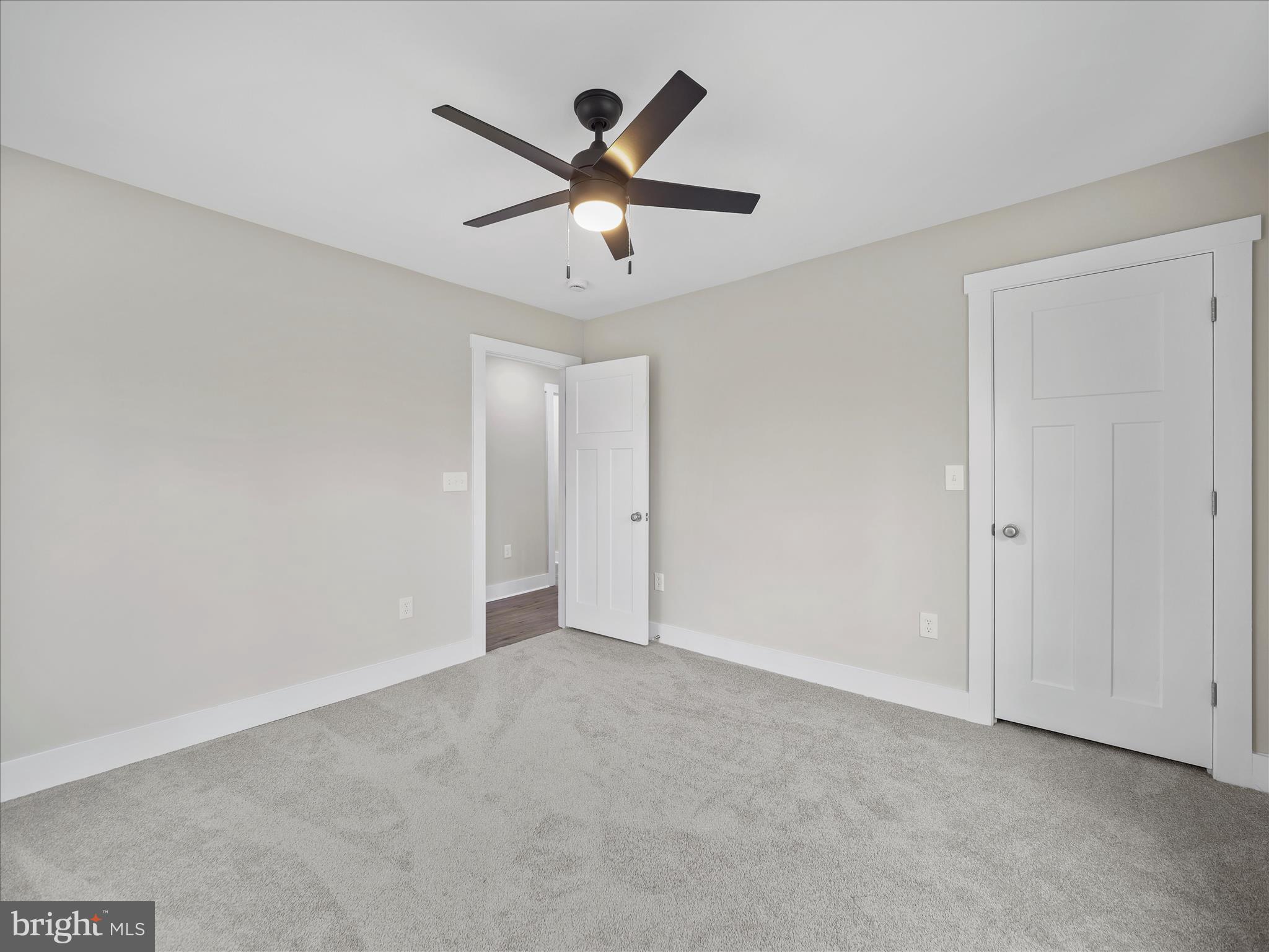 KEYES FERRY ACRES - Residential