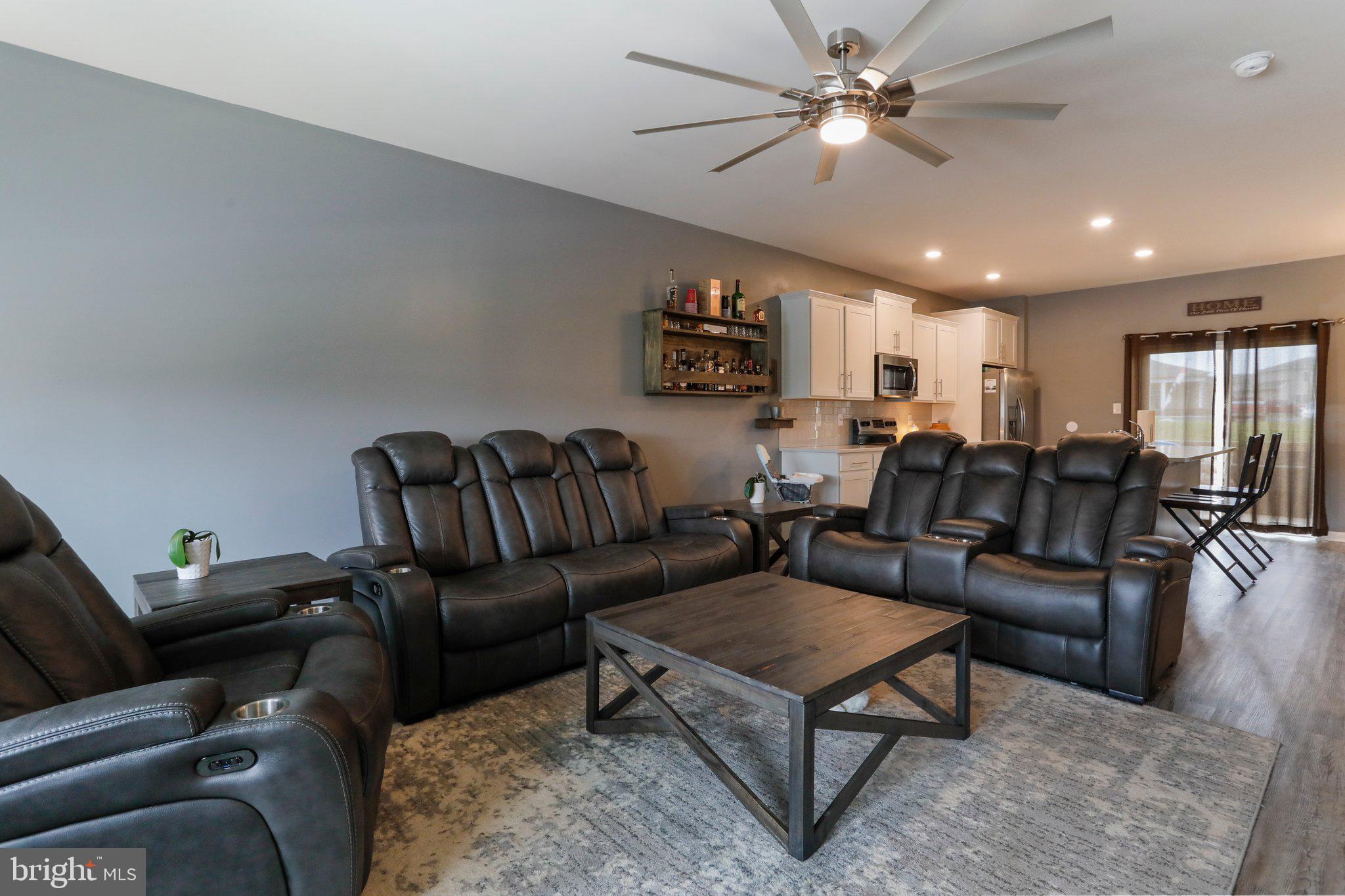 BERKELEY RIDGE - Residential