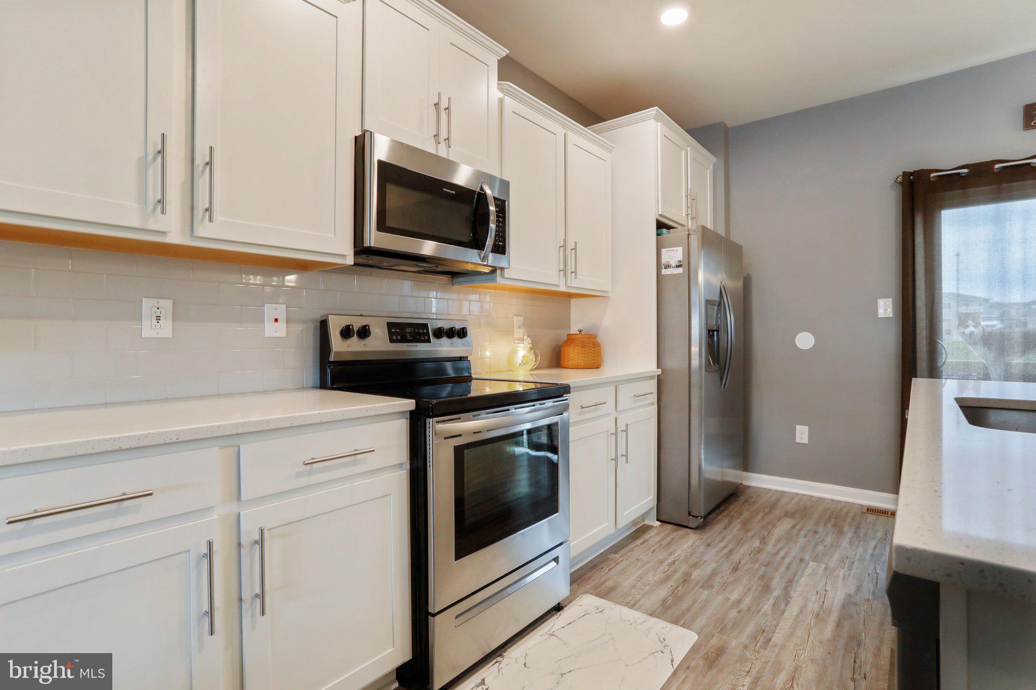 BERKELEY RIDGE - Residential