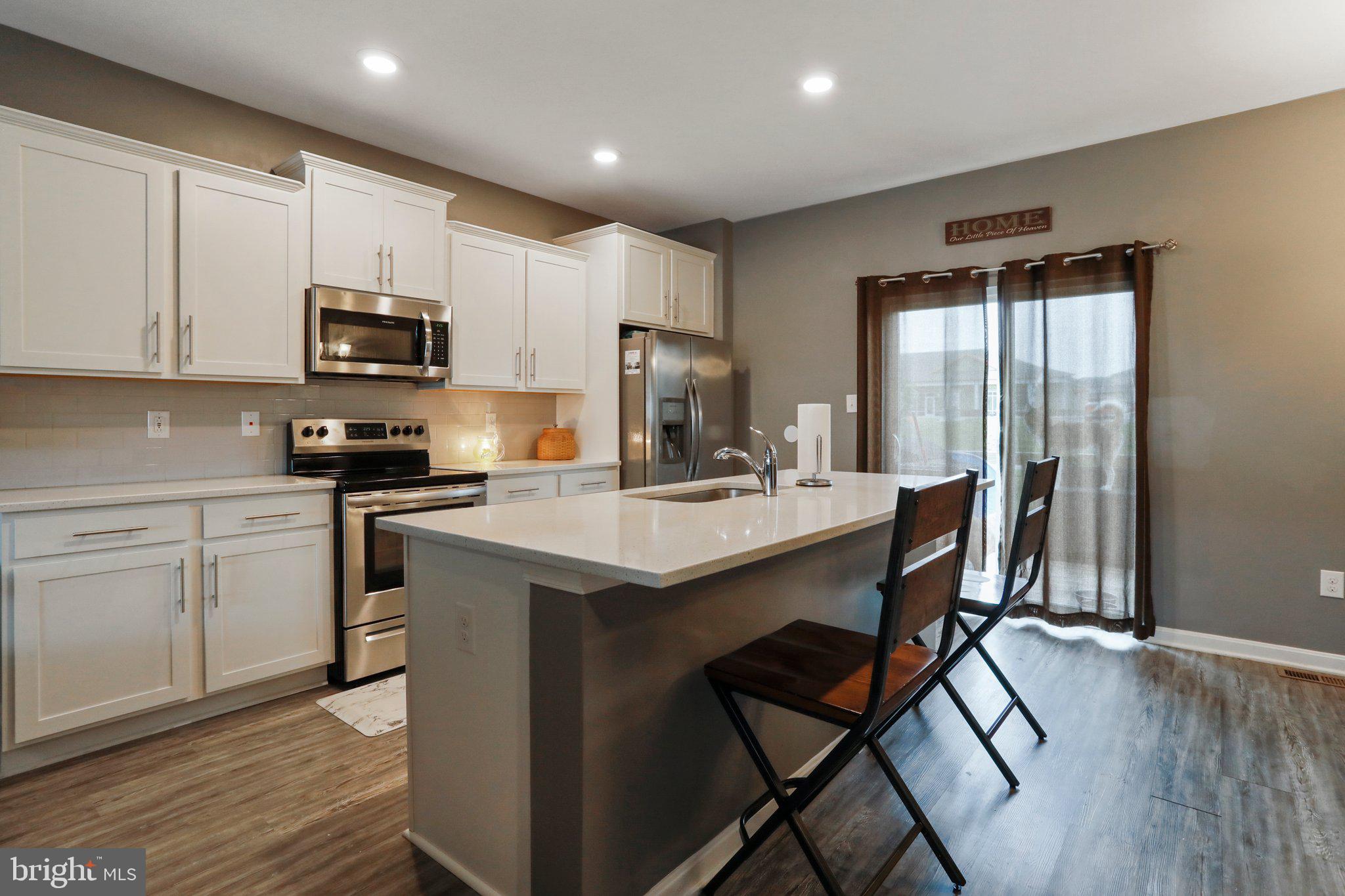 BERKELEY RIDGE - Residential