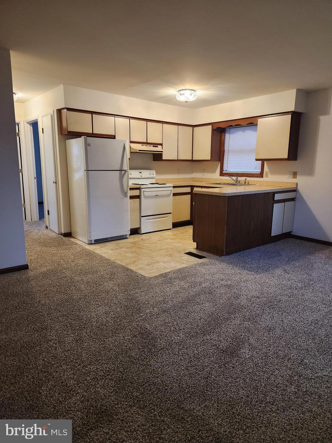 101 SILVER HILL APTS 101