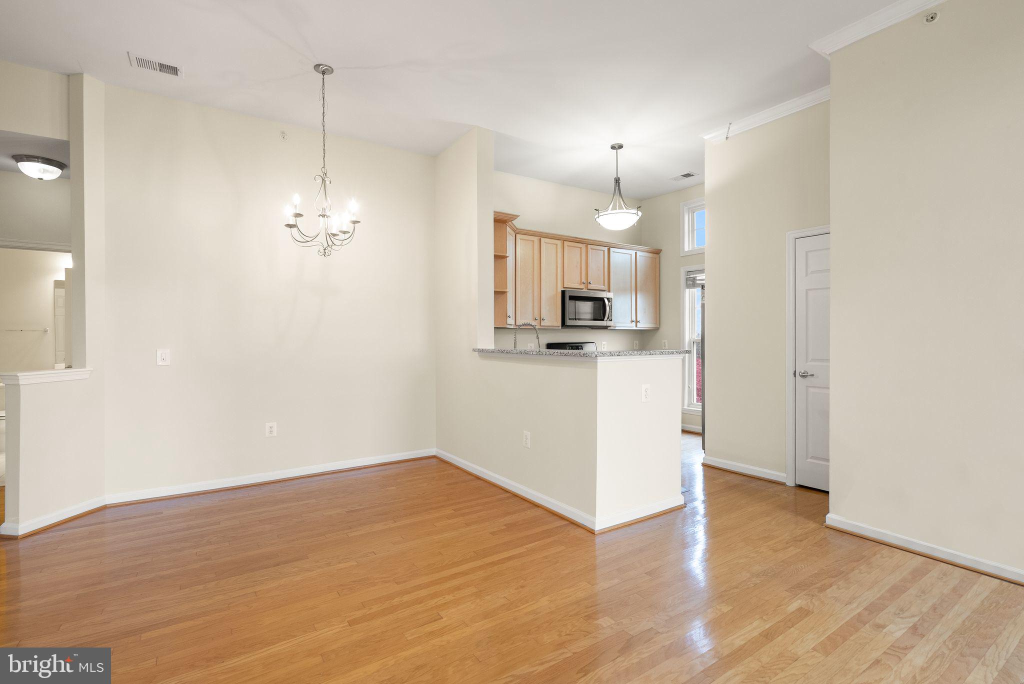 CHANTILLY PARK - Residential Lease