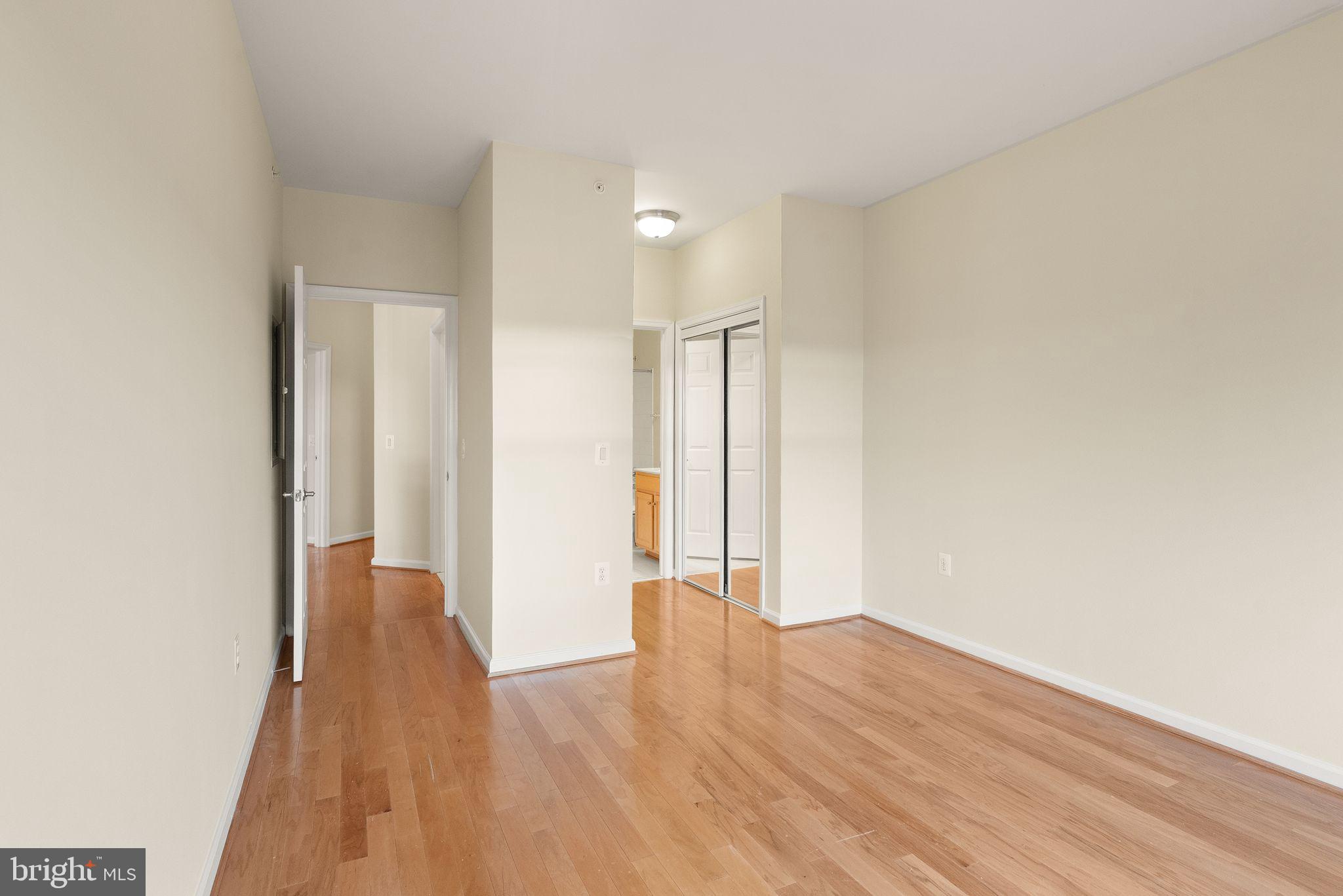 CHANTILLY PARK - Residential Lease