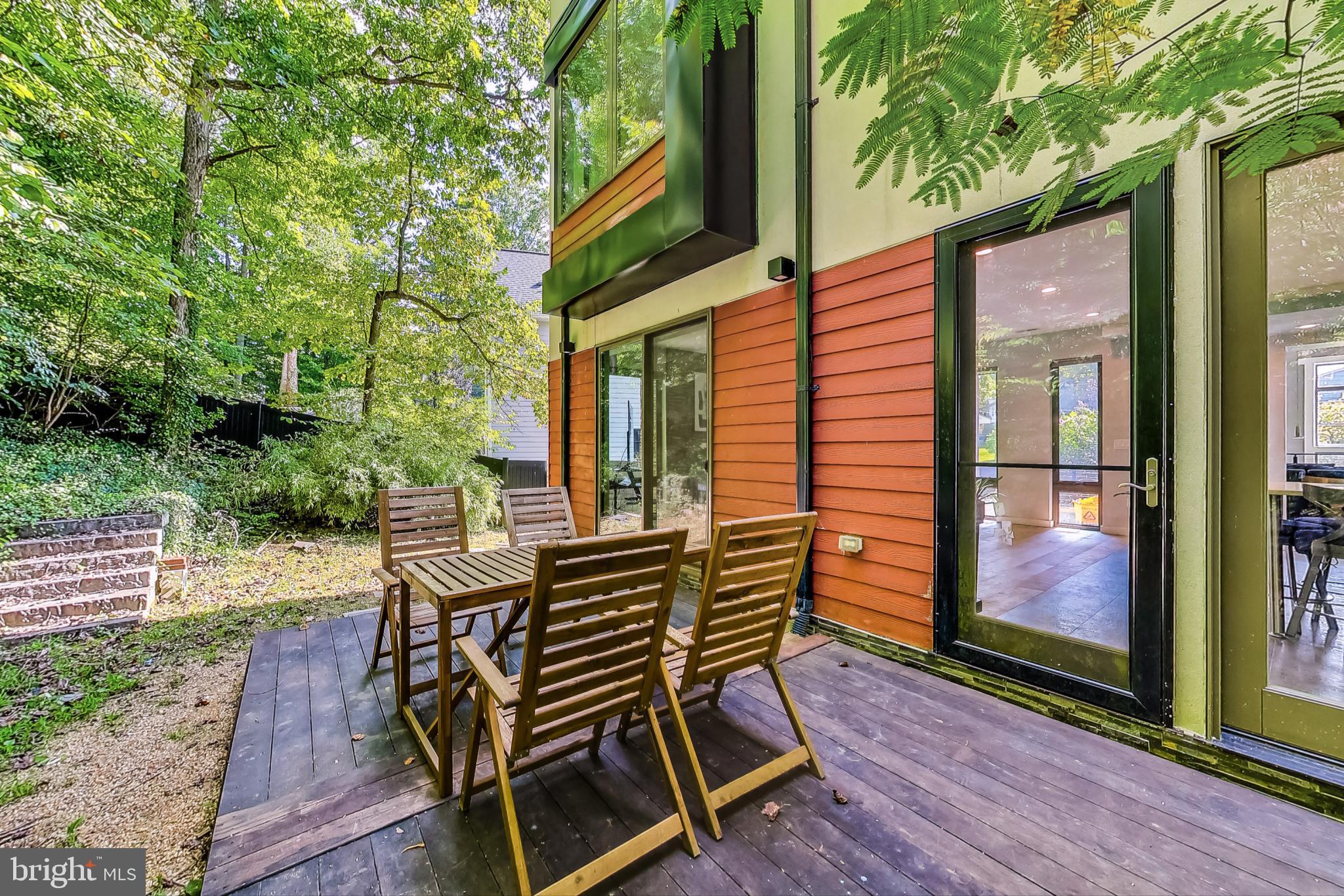 BURNING TREE VALLEY - Residential