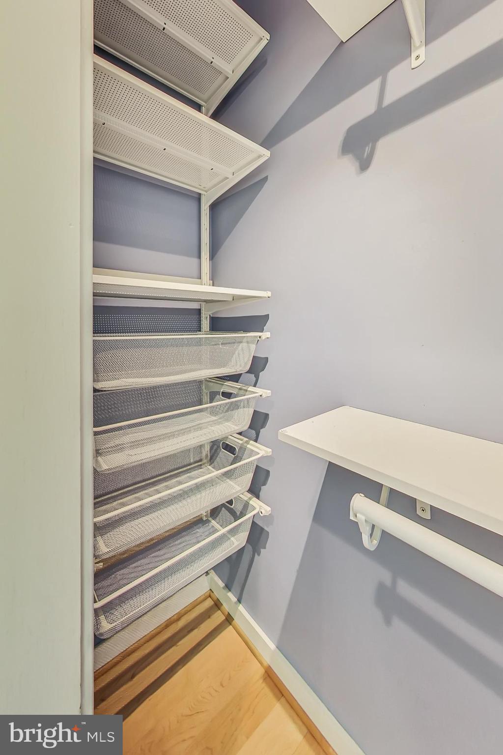 BURNING TREE VALLEY - Residential